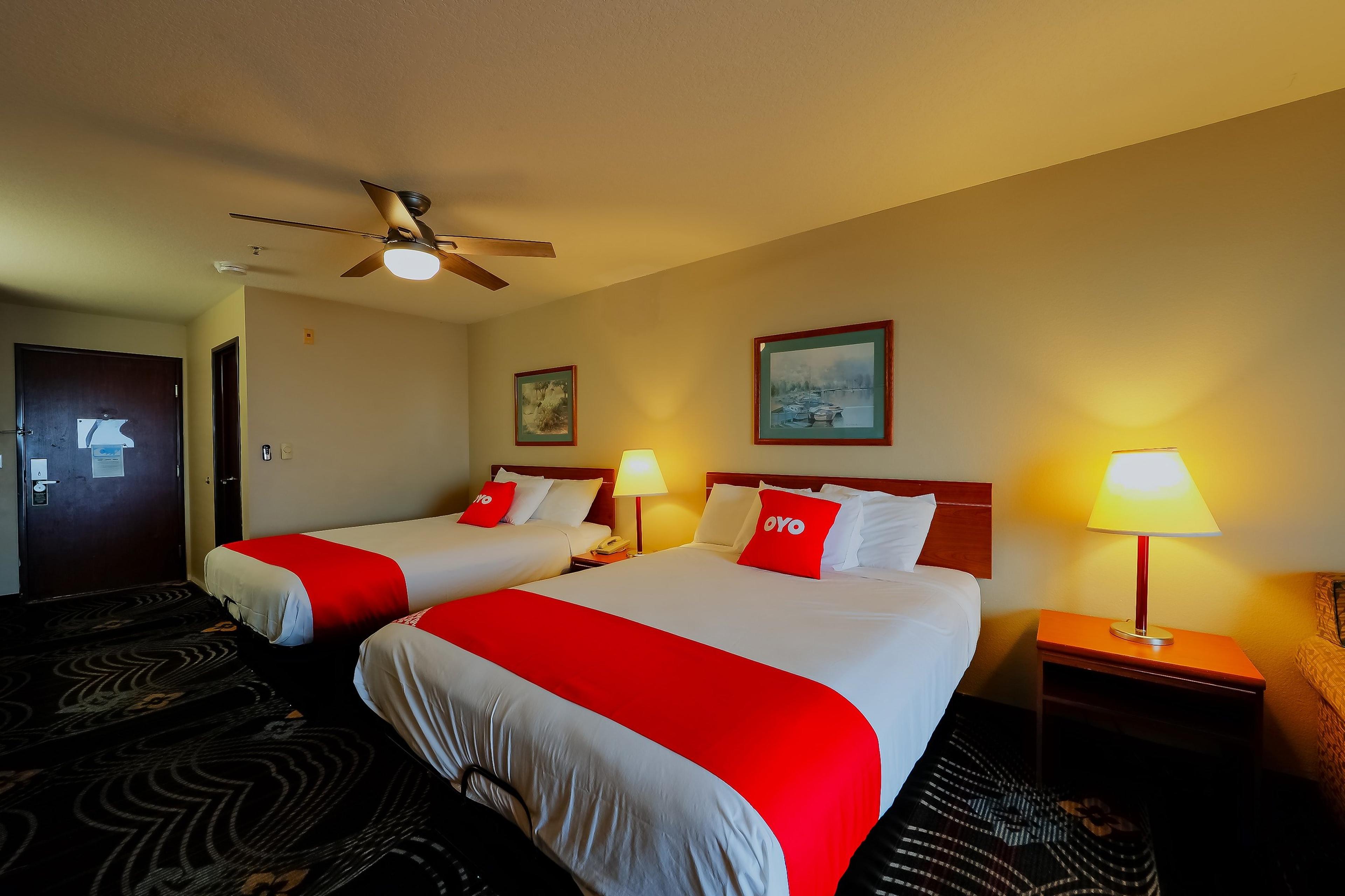 Siletz Bay Beachfront Hotel by OYO Lincoln City
