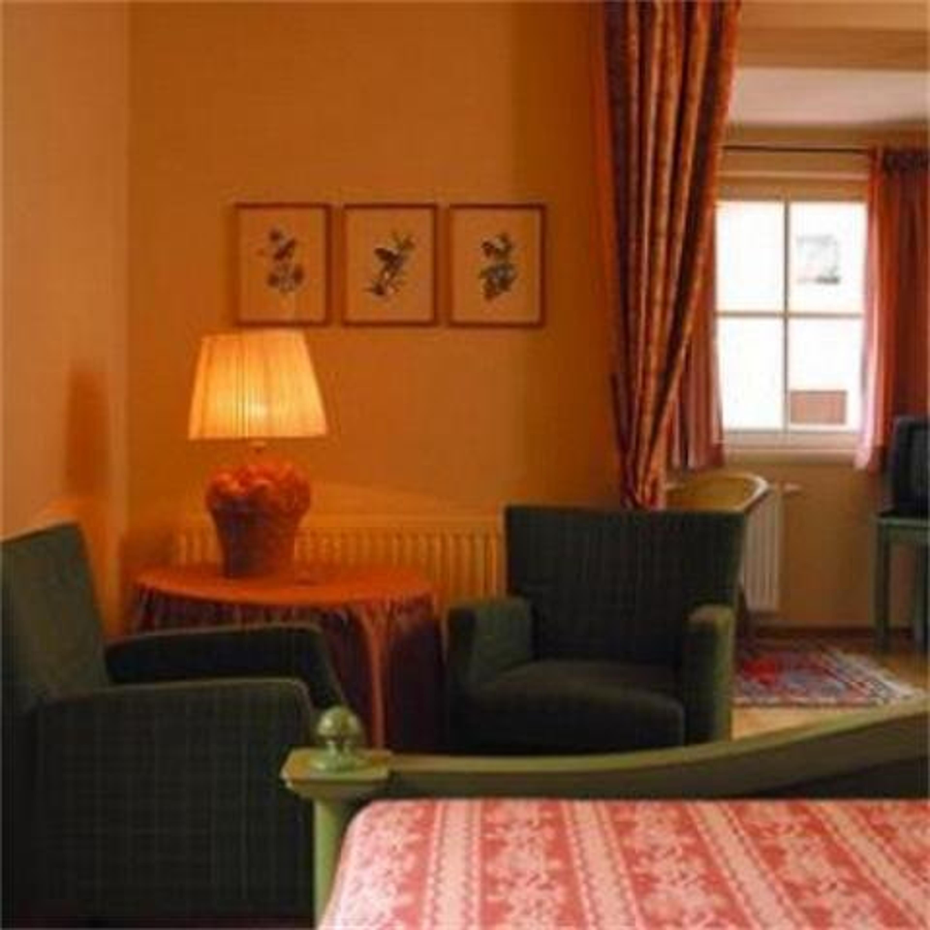 HOTEL HUBERTUS