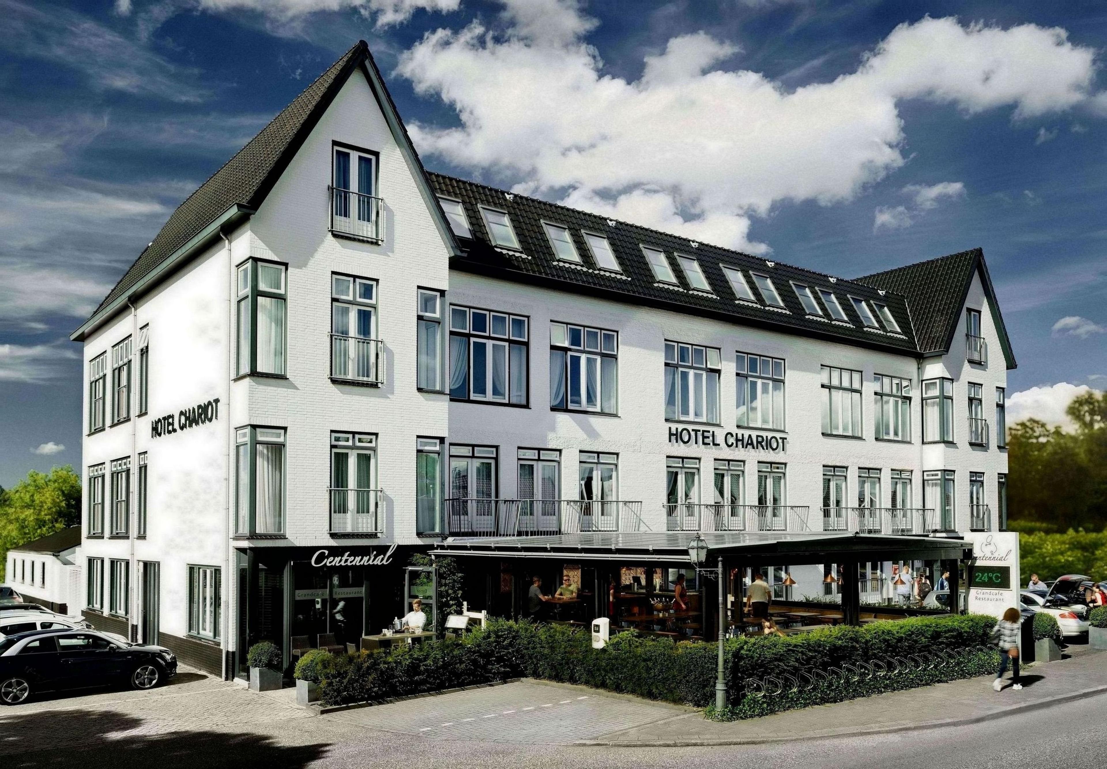 CHARIOT HOTEL