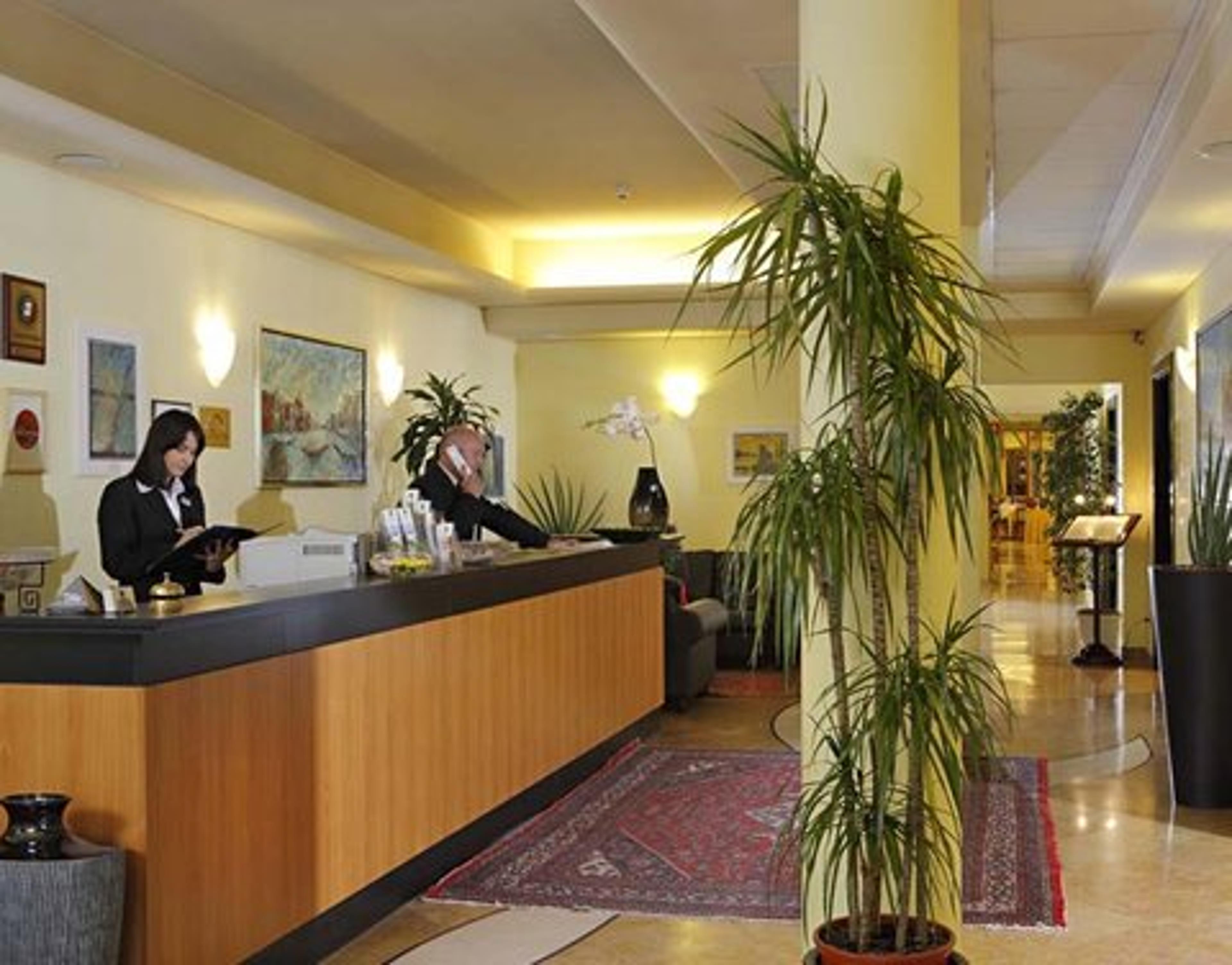 Hotel Photo 2