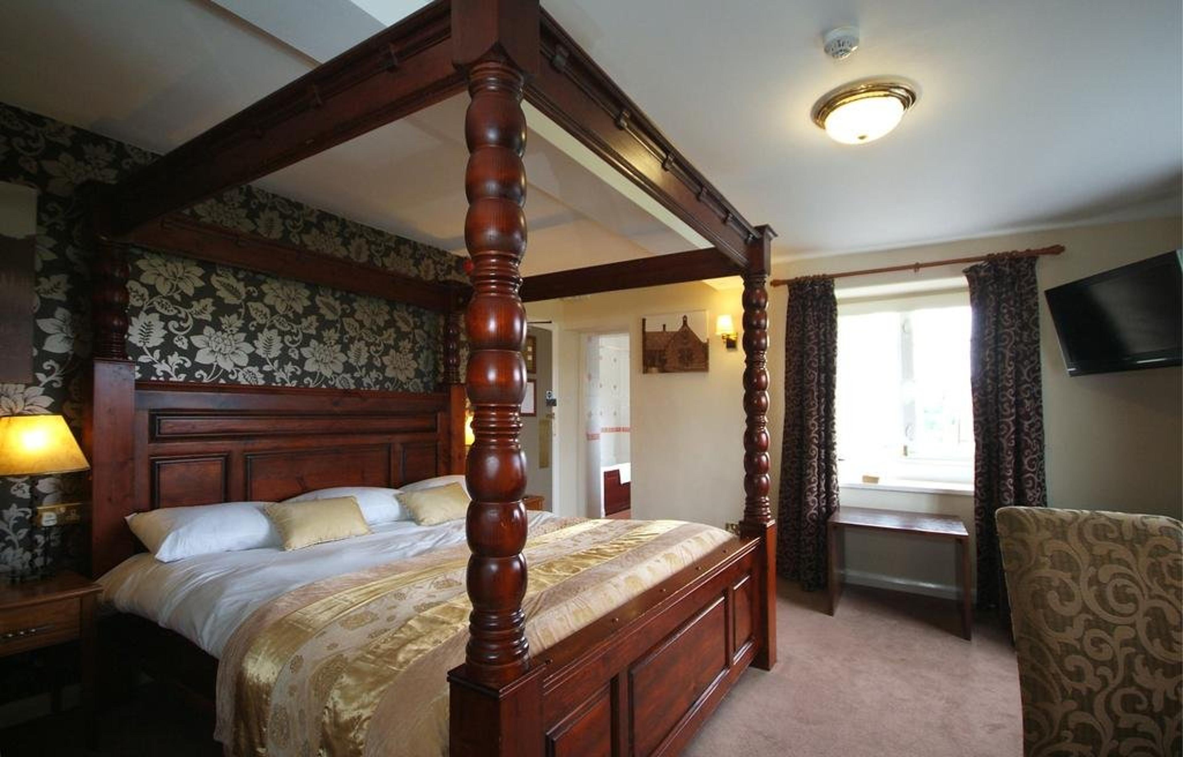 Ravensworth Arms Hotel