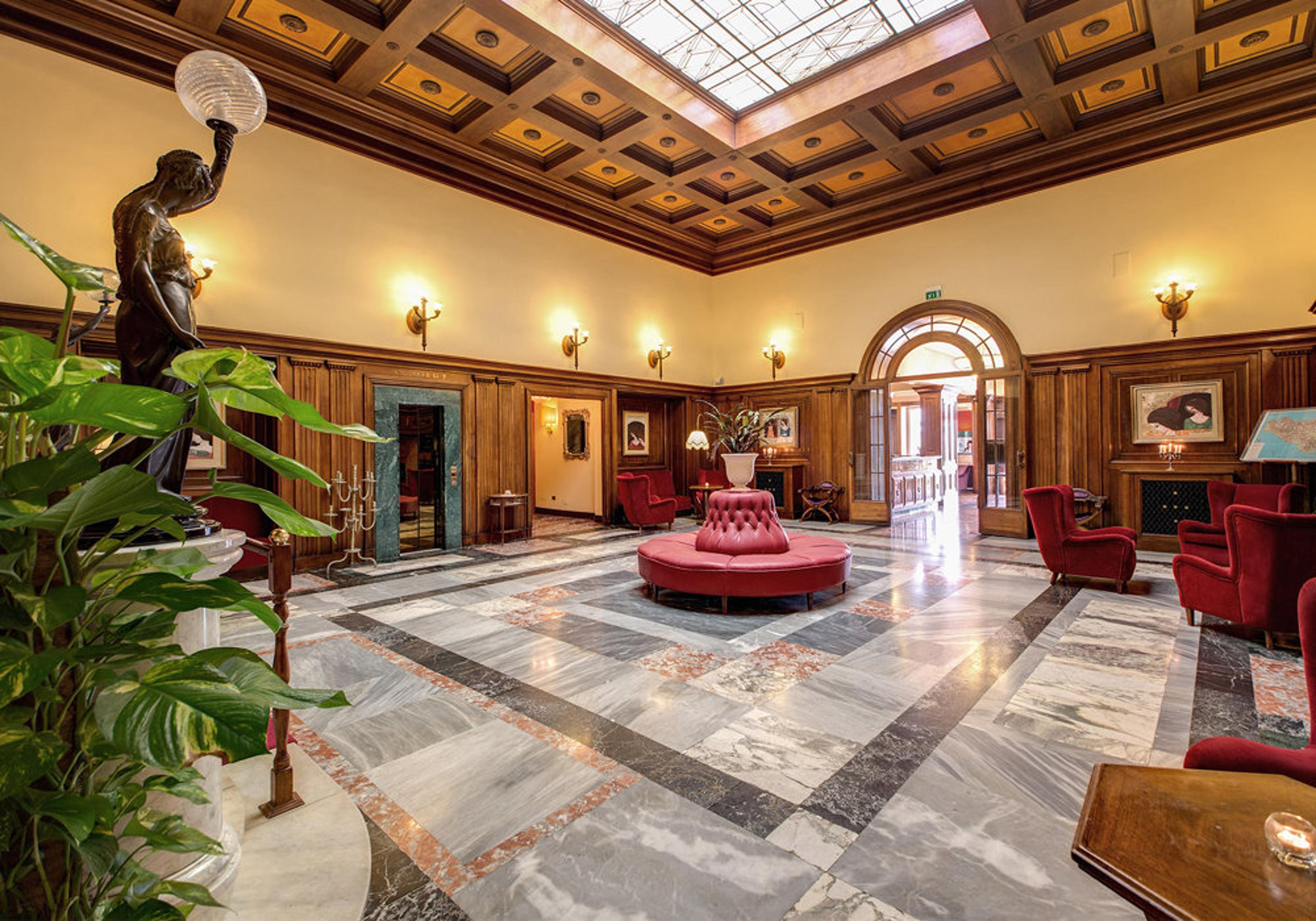 Hotel Photo 5