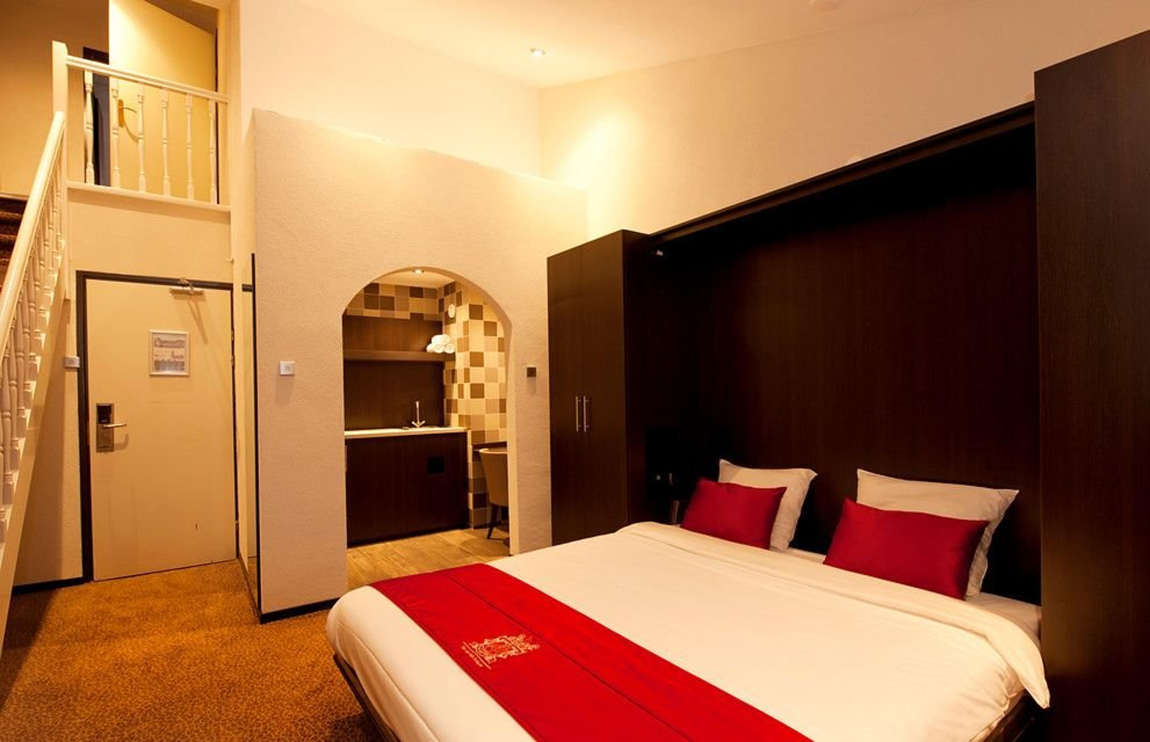 VAN DER VALK HOTEL AVIFAUNA