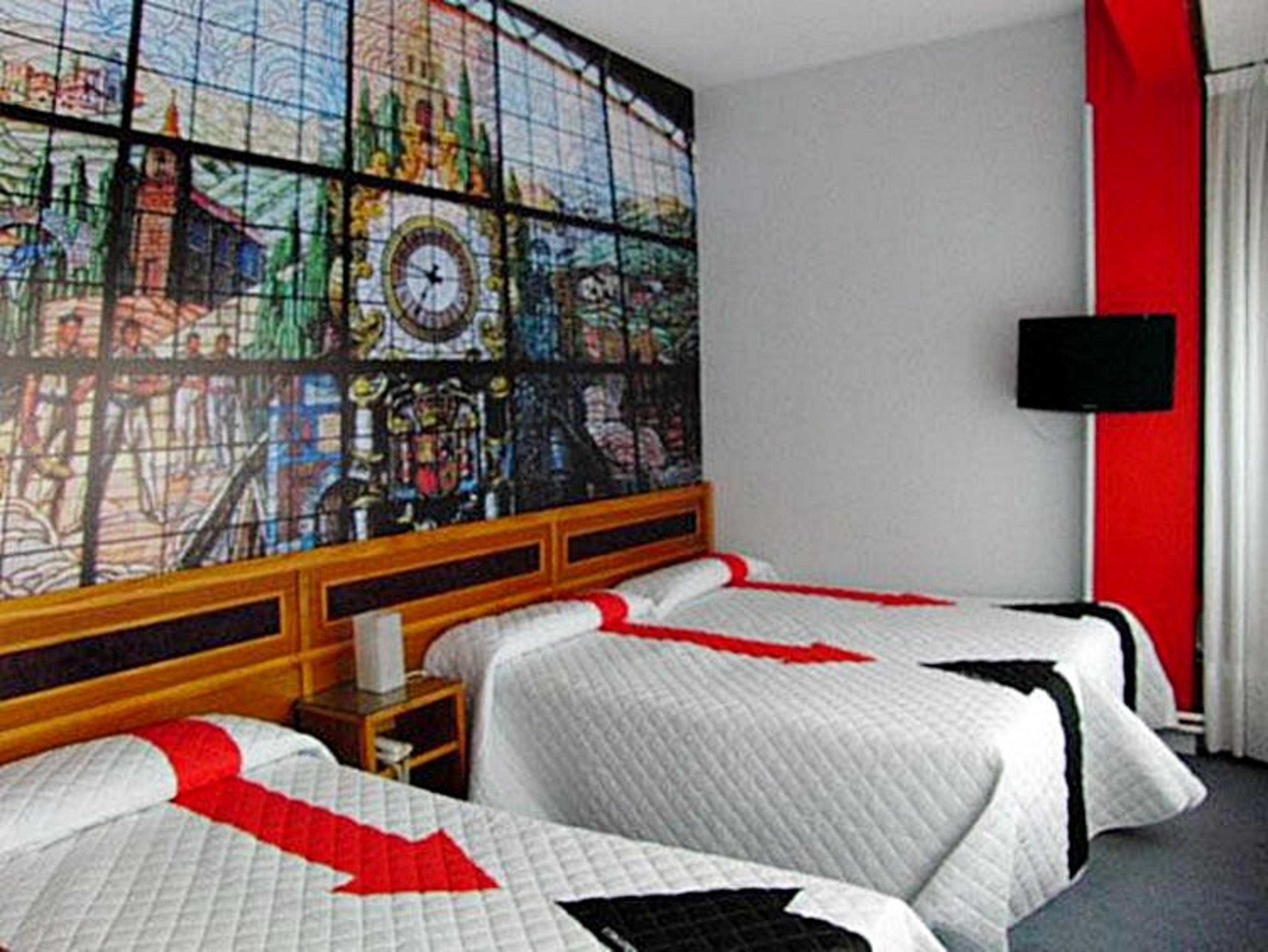 PHOTO ZABALBURU HOTEL