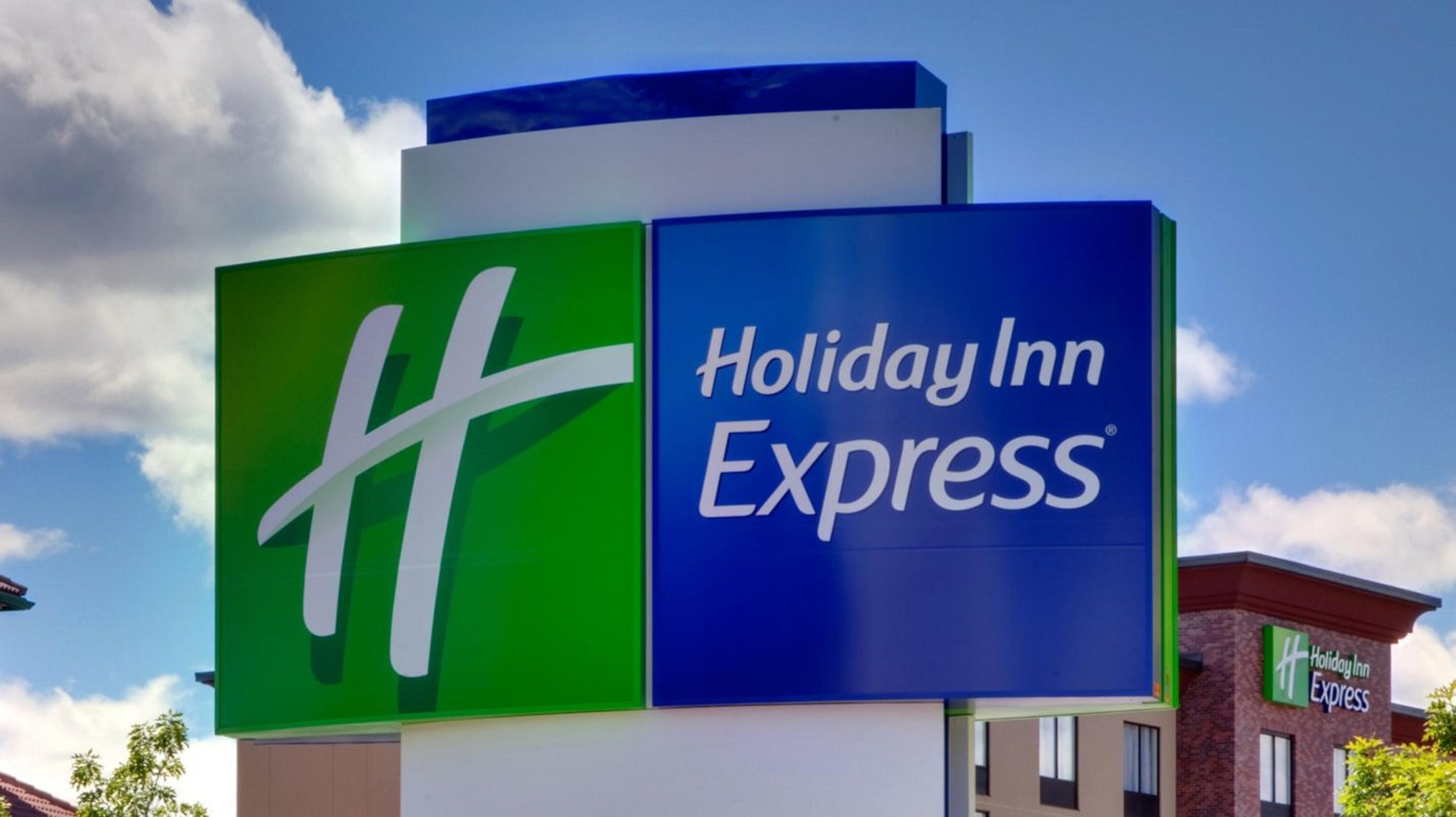 HOLIDAY INN EXP STES JOPLIN SE BY I