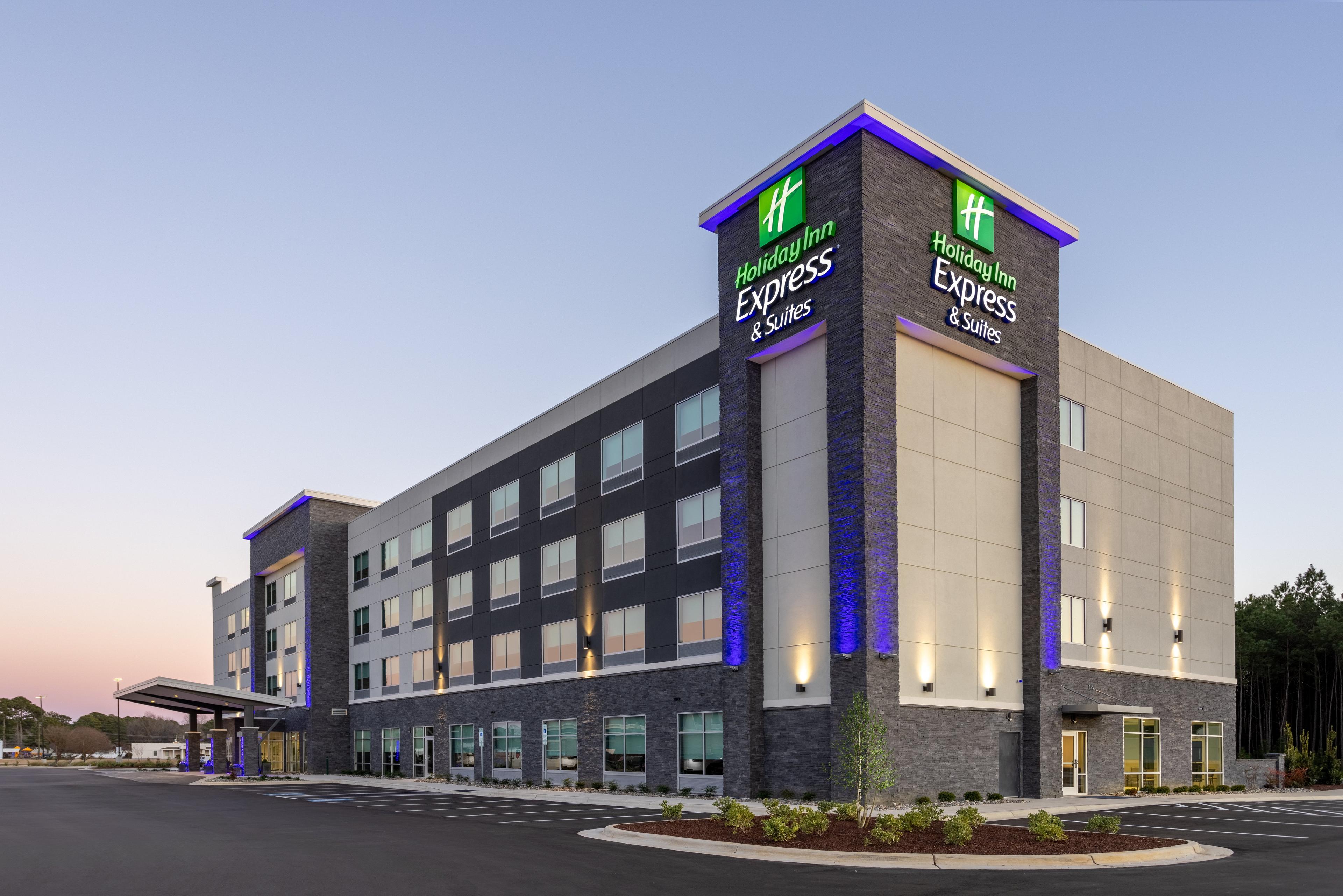 HOLIDAY INN EXP STES BENSON BY IHG