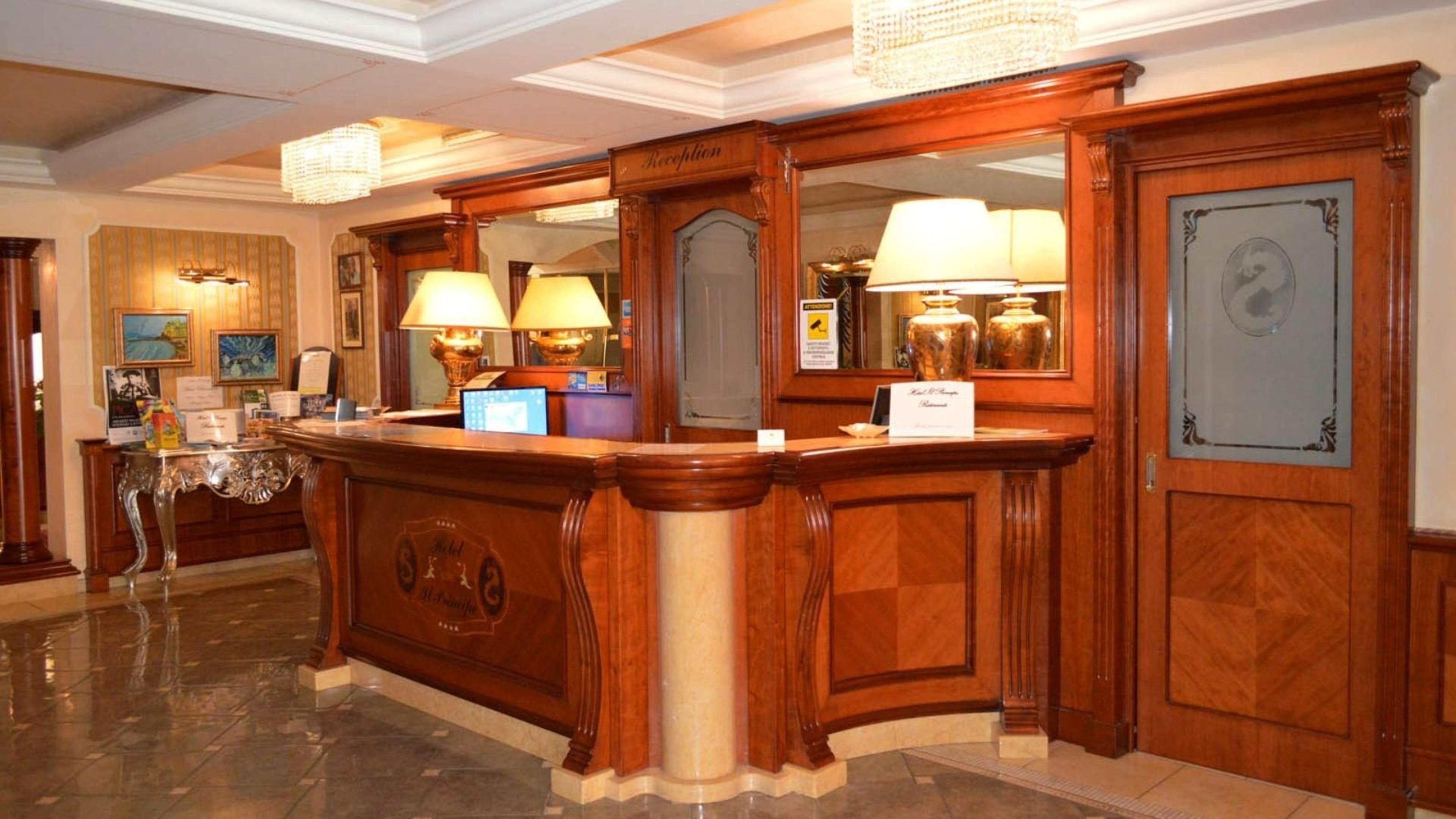 Hotel Photo 2