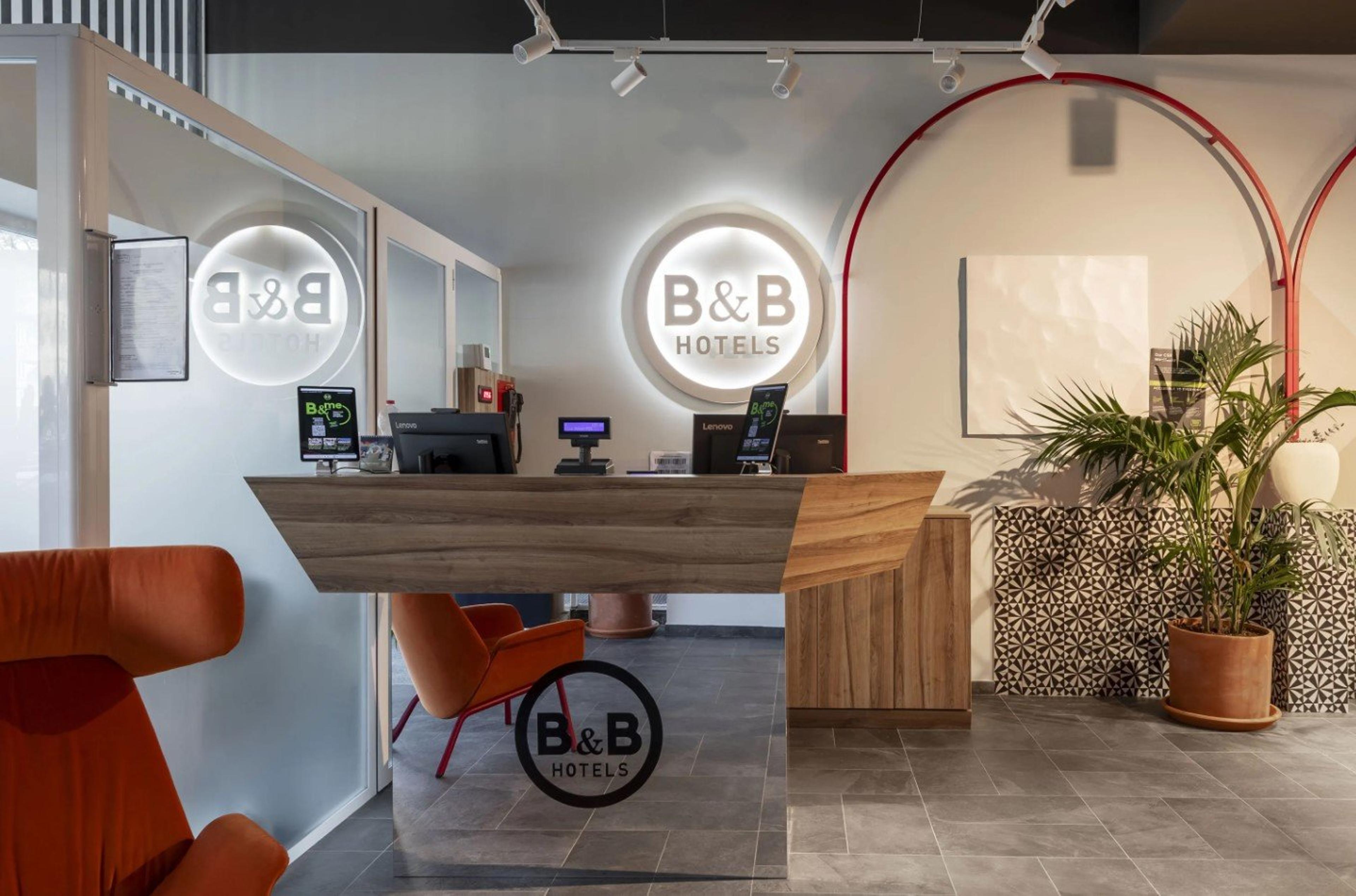 B&B HOTEL COMO BARADELLO