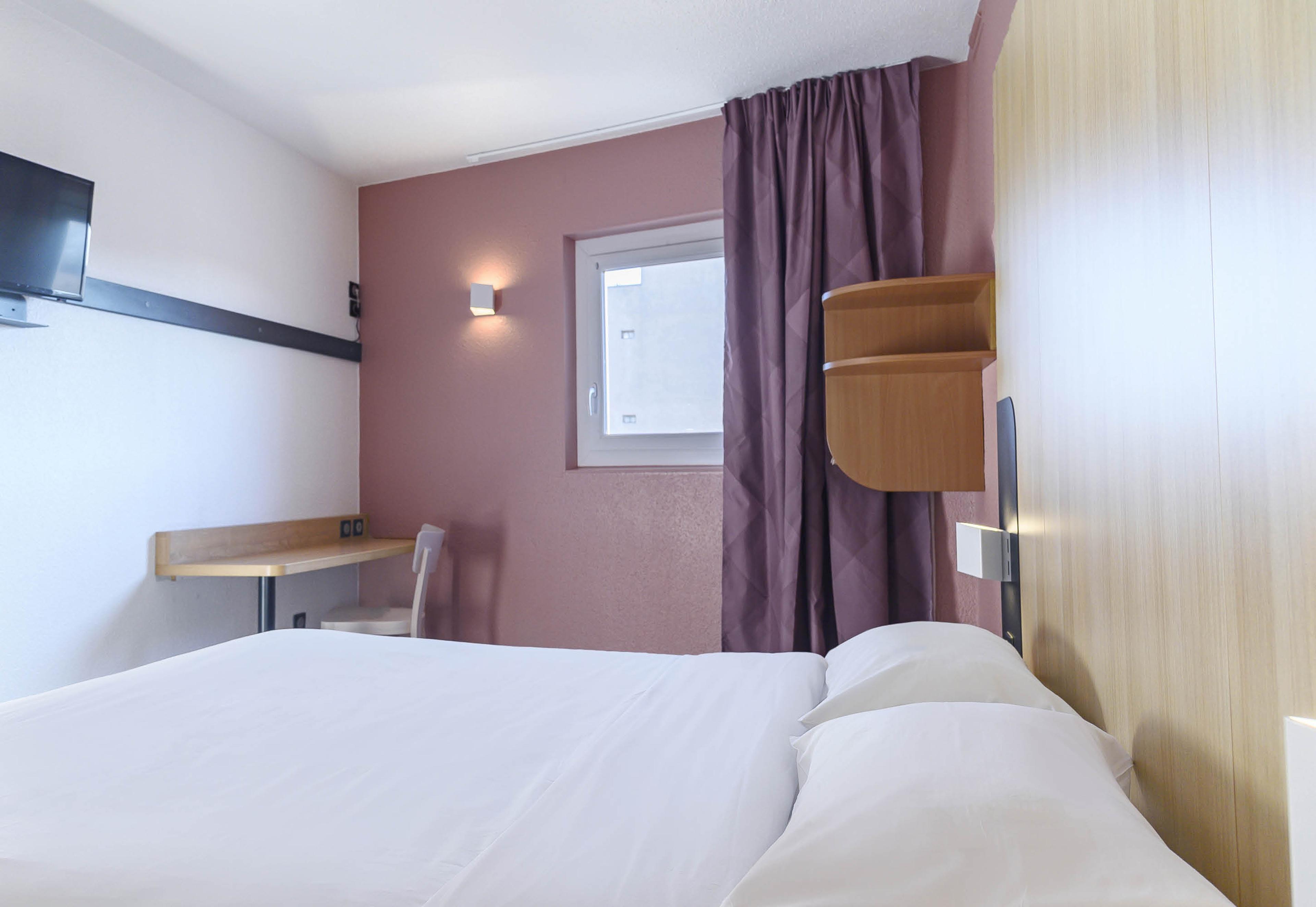 B&B HOTEL NIMES CENTRE ARENES