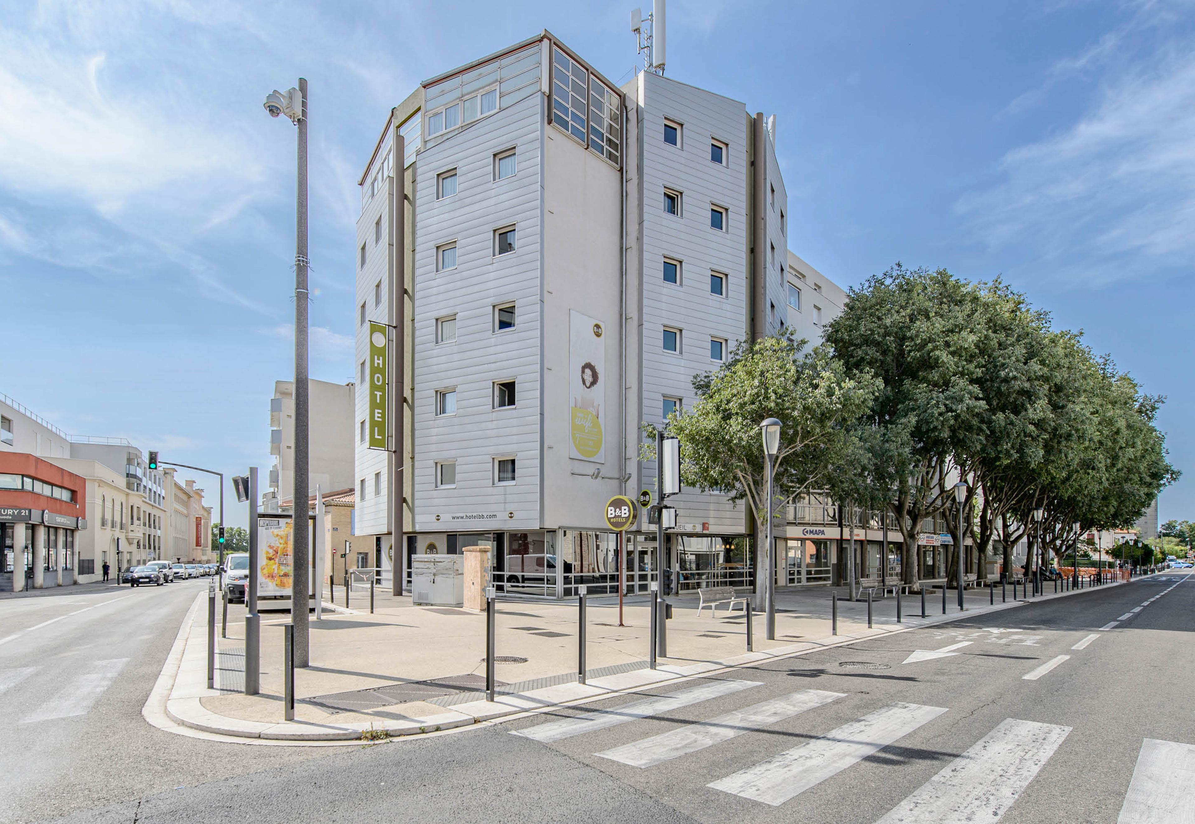 B&B HOTEL NIMES CENTRE ARENES