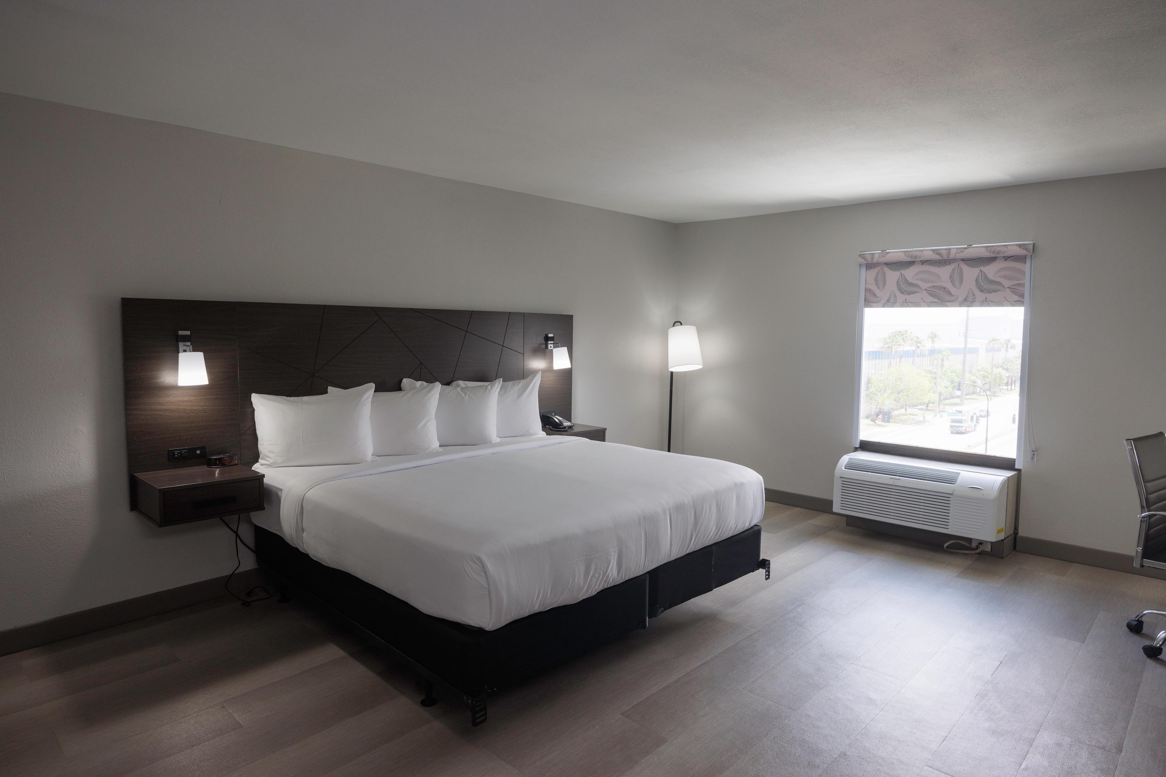 B&B HOTEL MIAMI AIRPORT