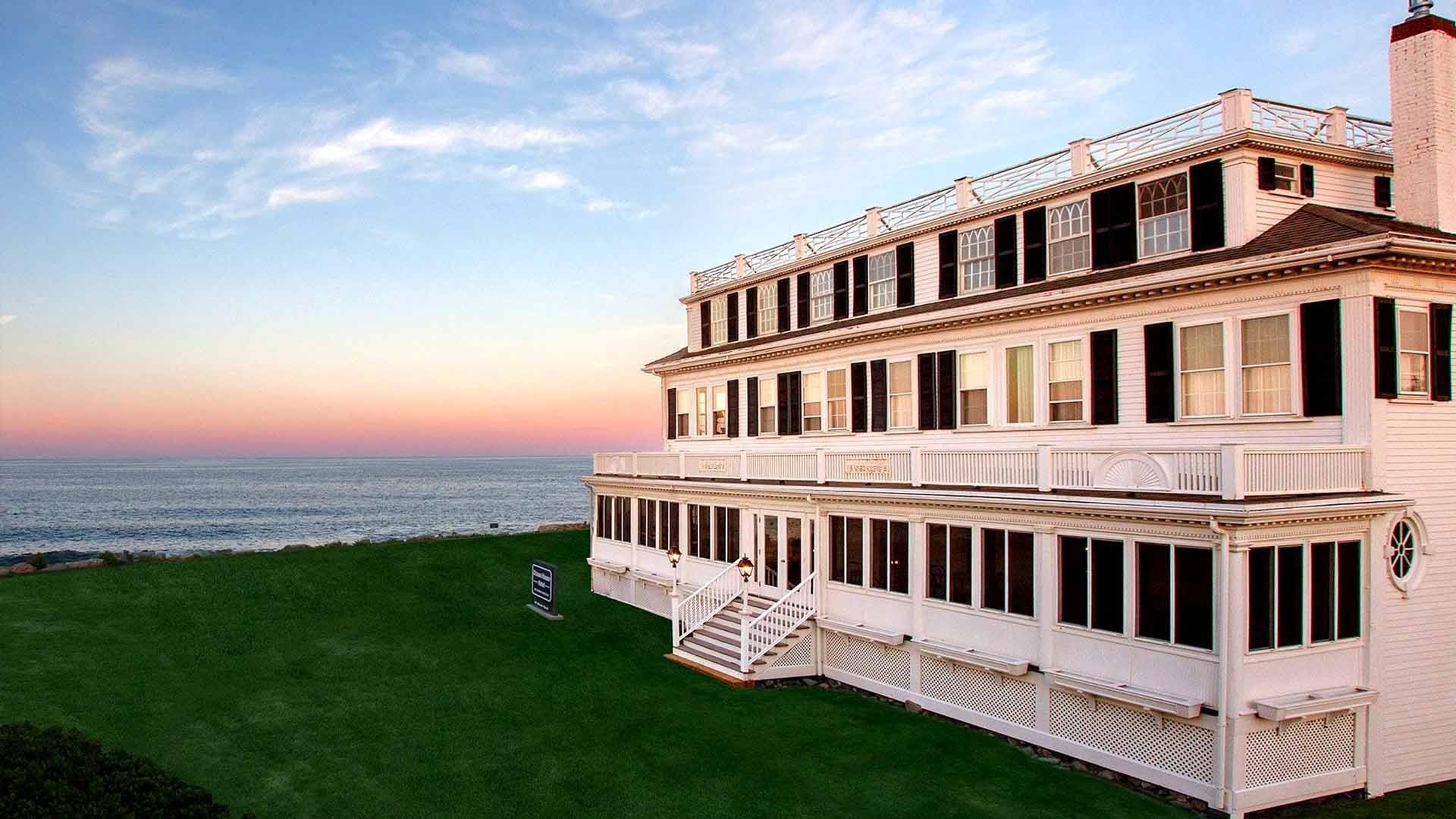 OCEAN HOUSE HOTEL AT BASS ROCK