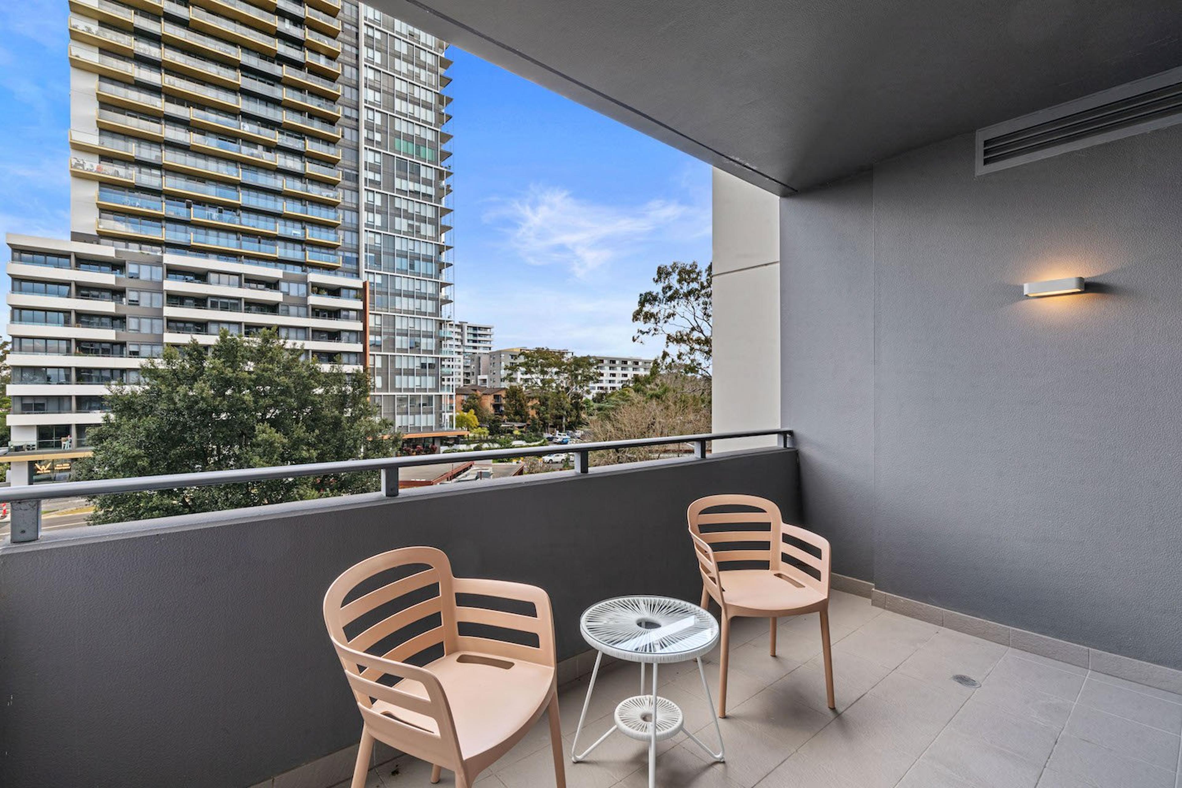 Astra Apartments Macquarie Par