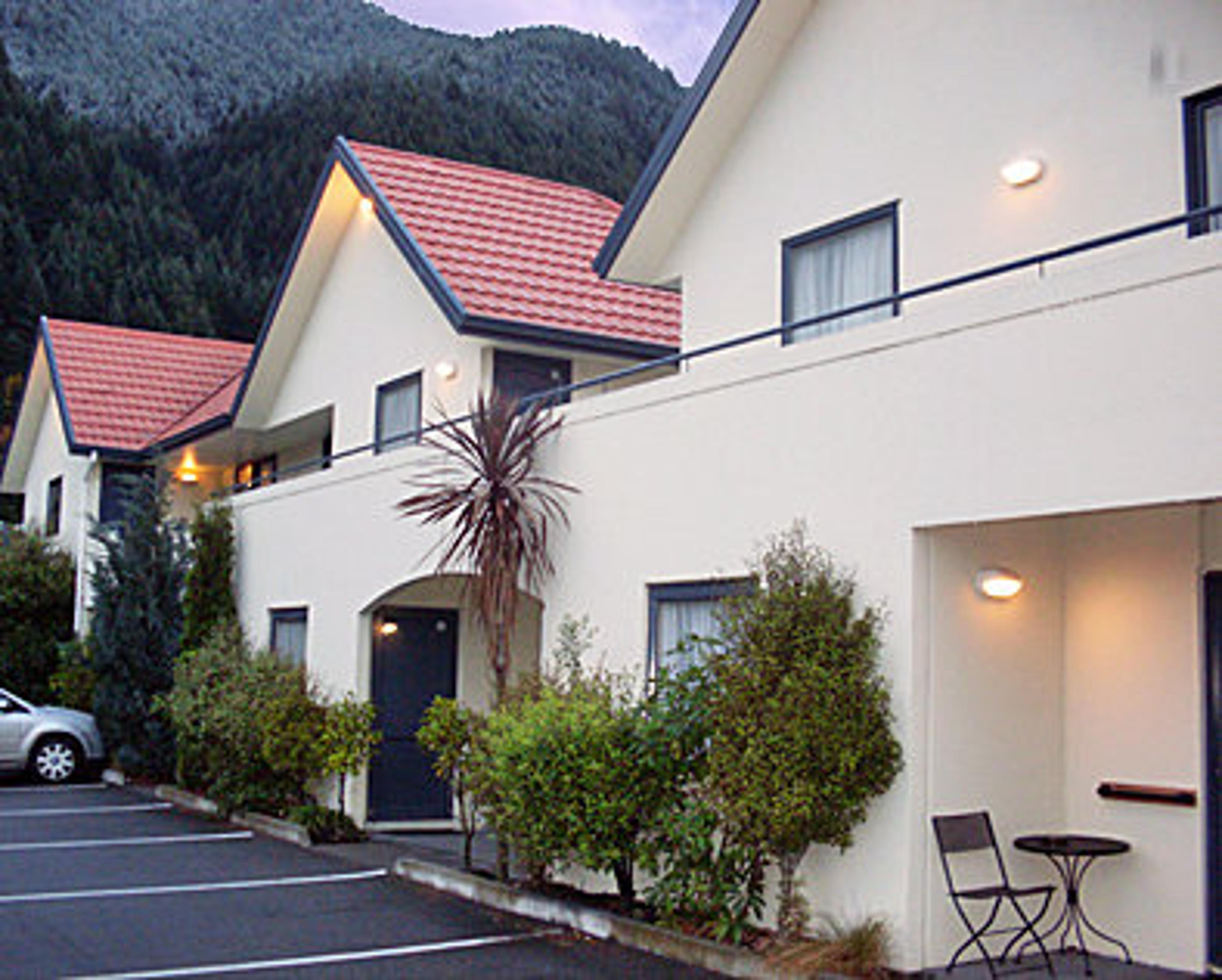 BELLA VISTA MOTEL QUEENSTOWN