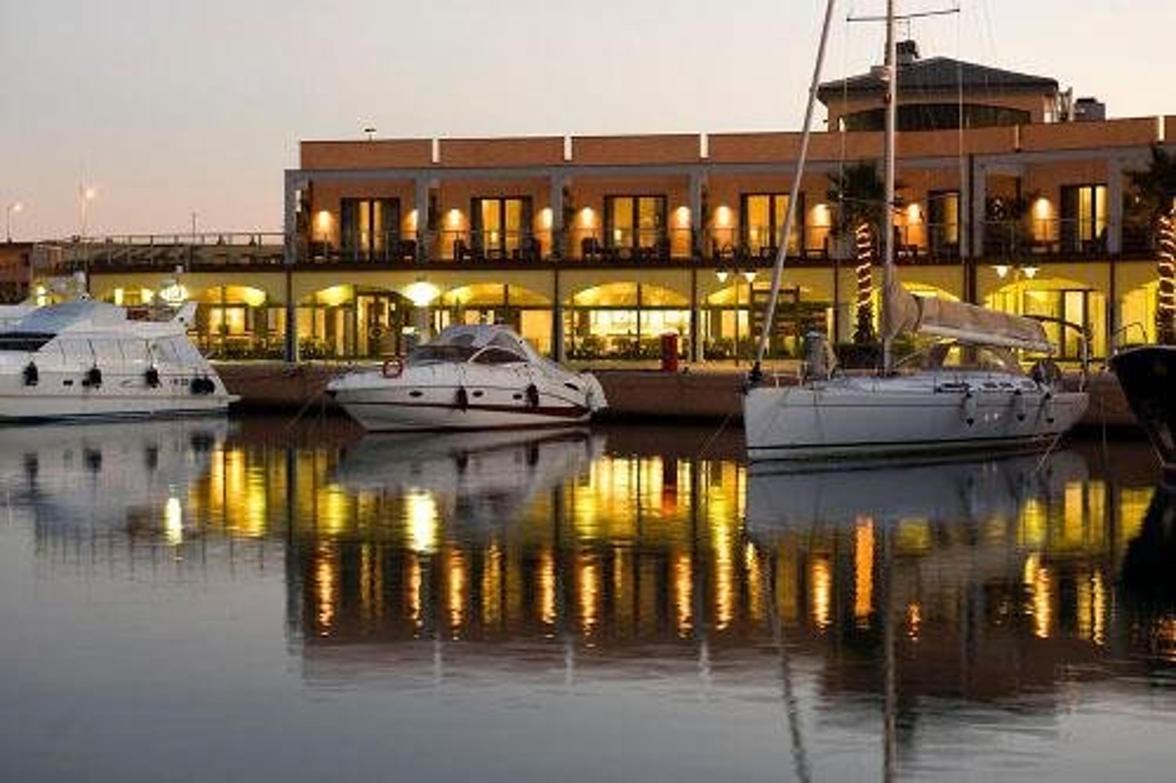 Hotel Marina Place