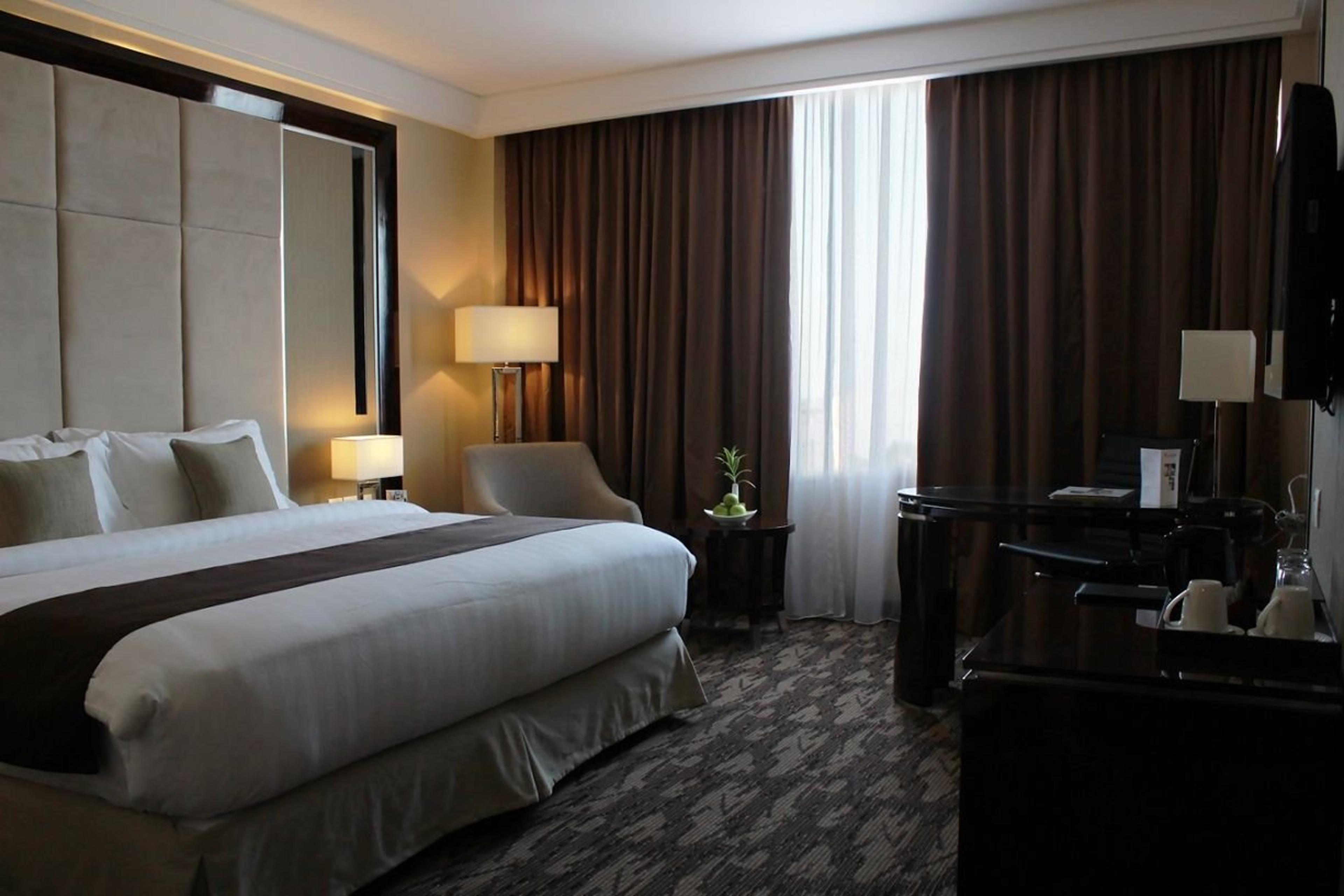 Swiss-Belhotel Harbour Bay