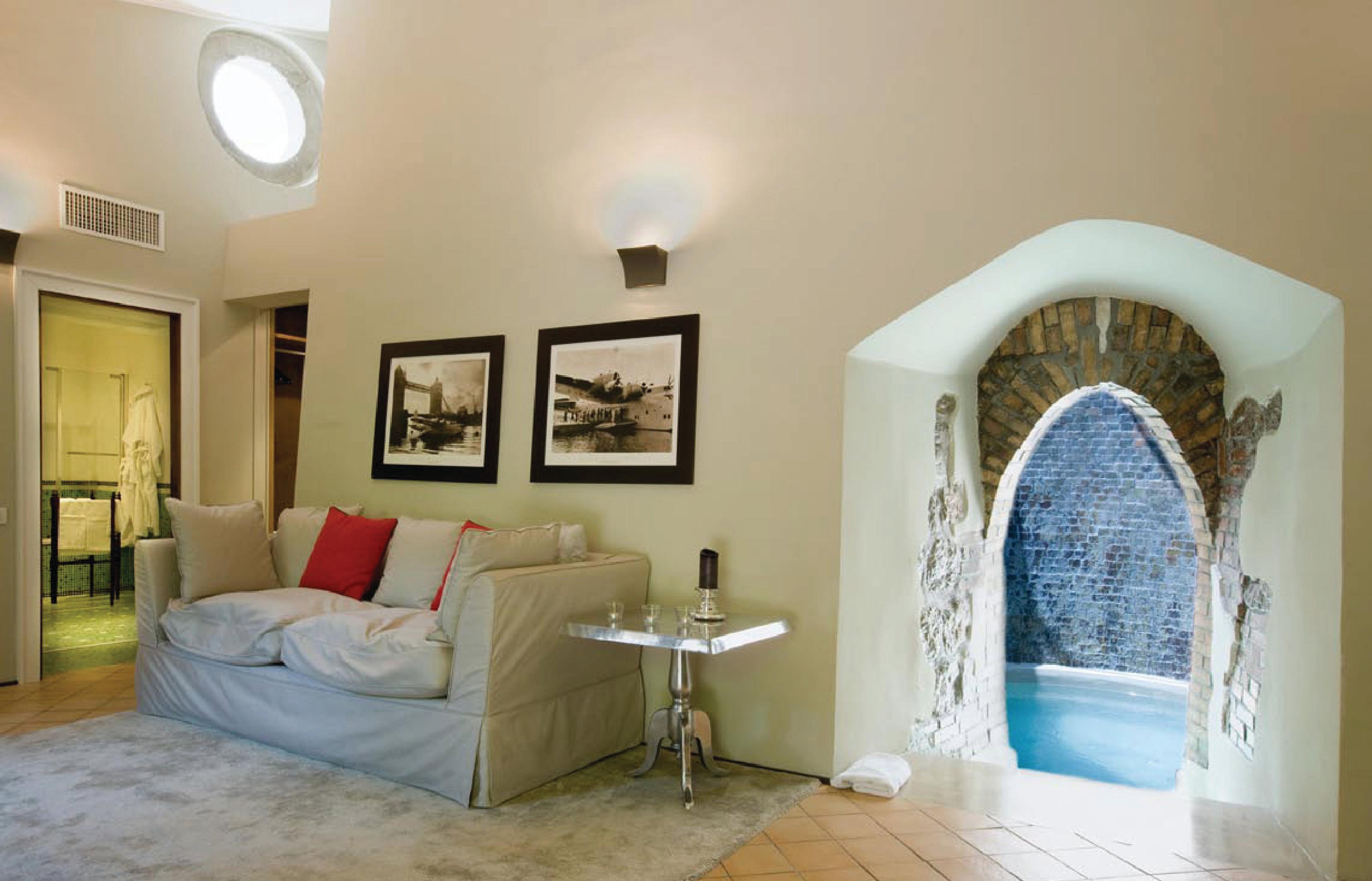 AQUAPETRA RESORT AND SPA