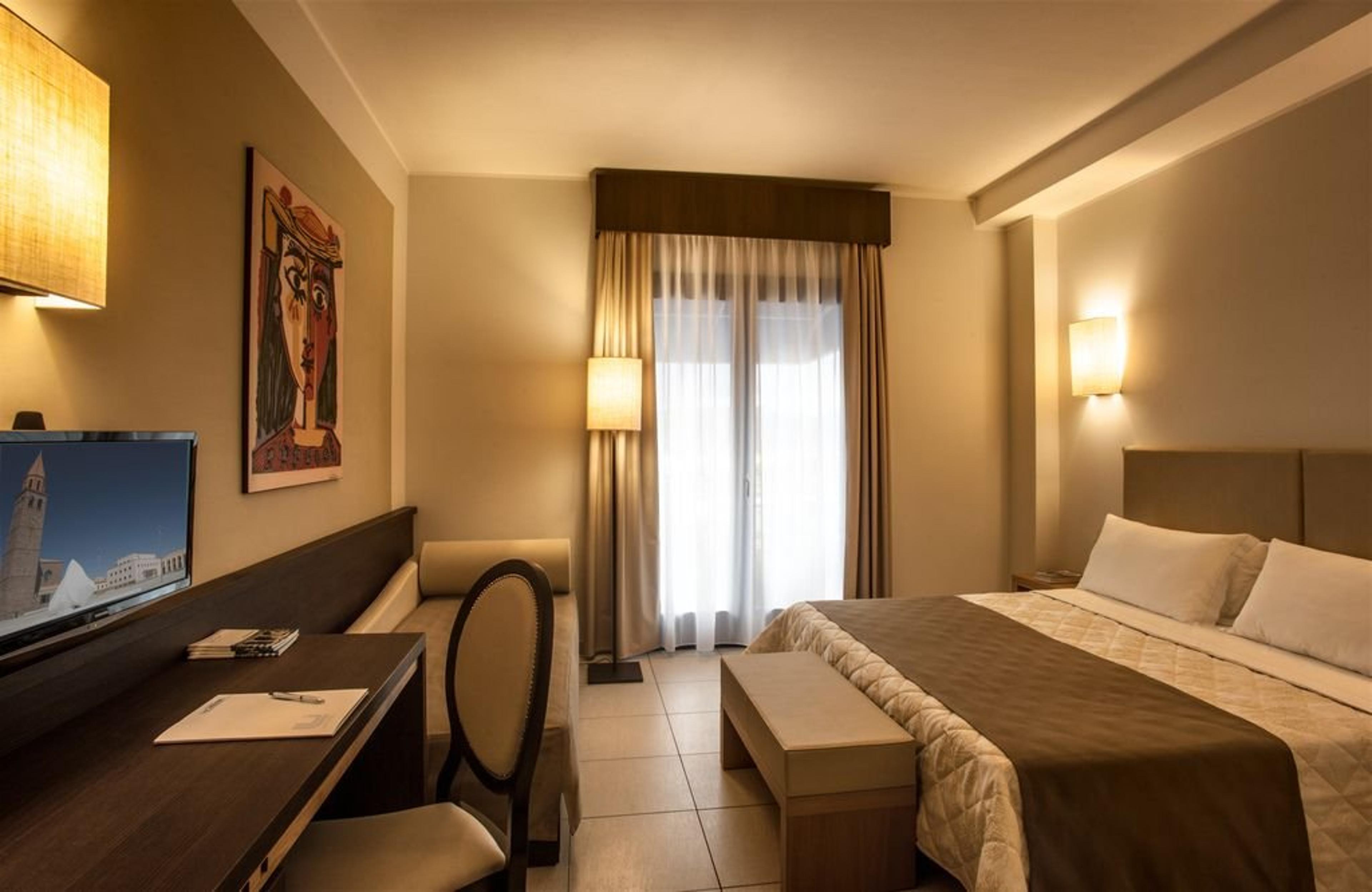 LU HOTEL CARBONIA