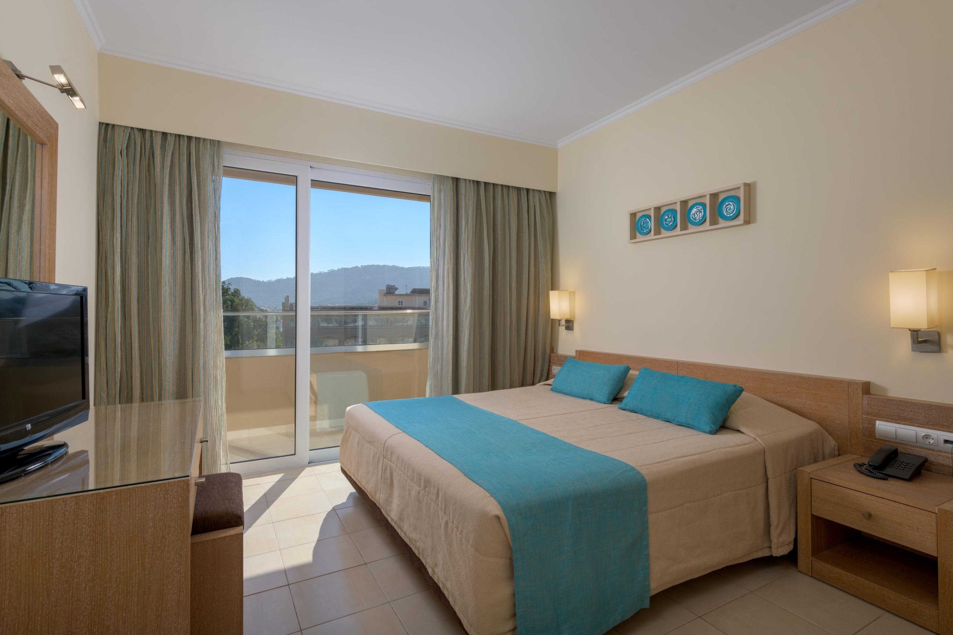 SUN BEACH RESORT