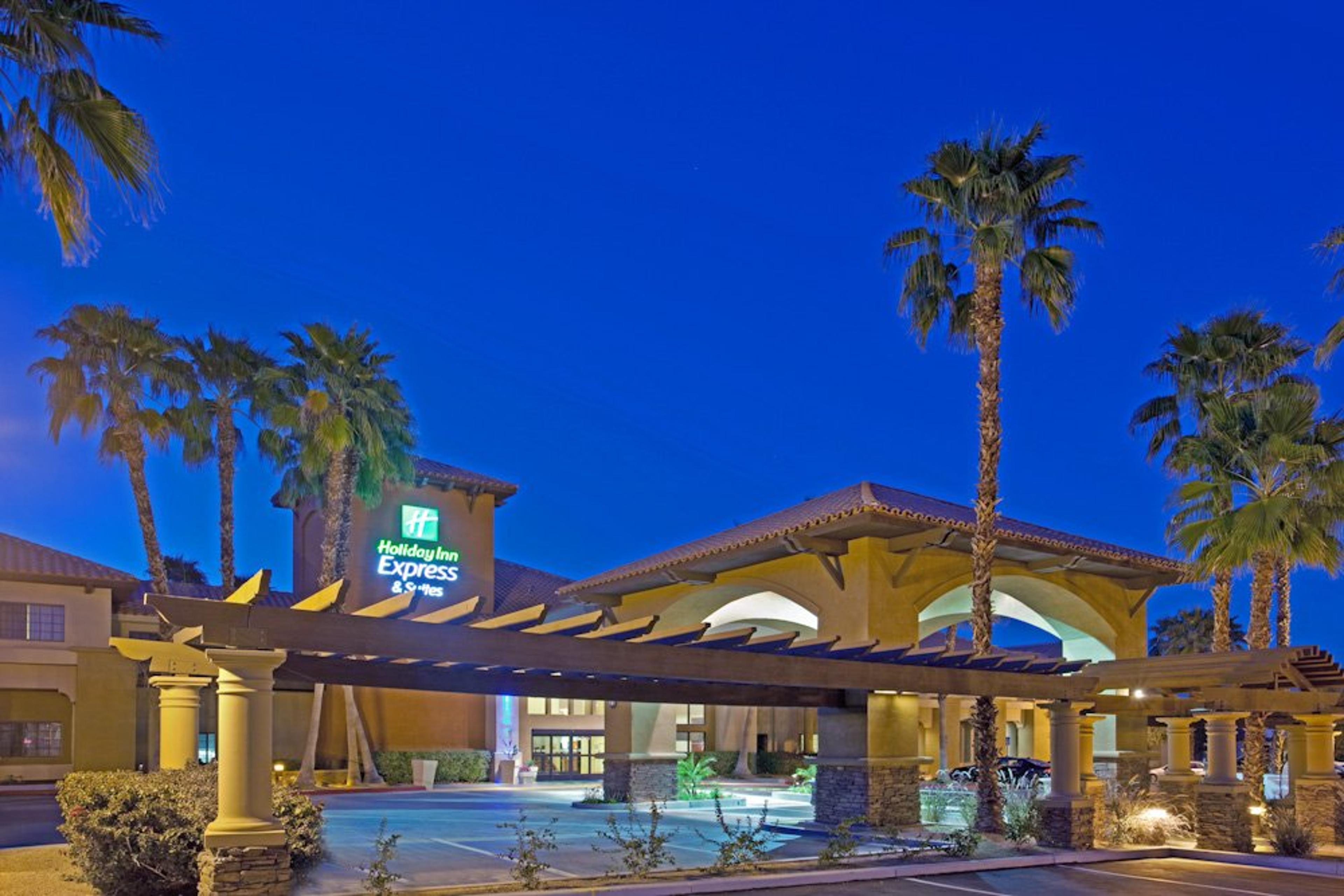 HOLIDAY INN EXP STES RANCHO MI BY I