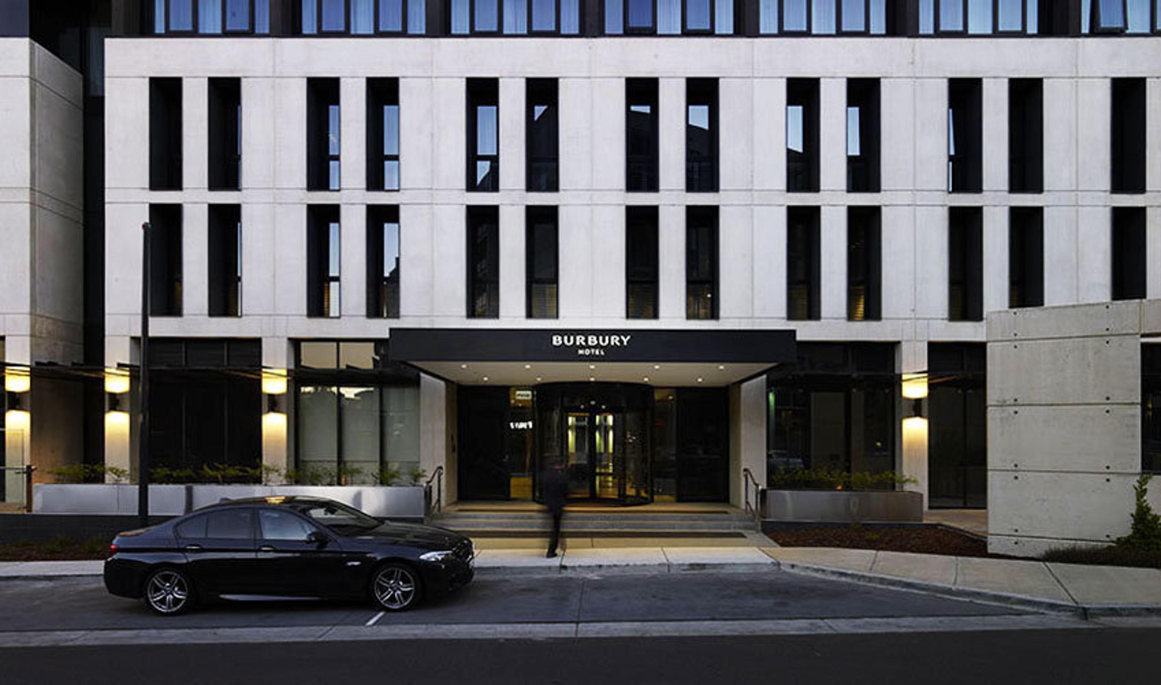 BURBURY HOTEL