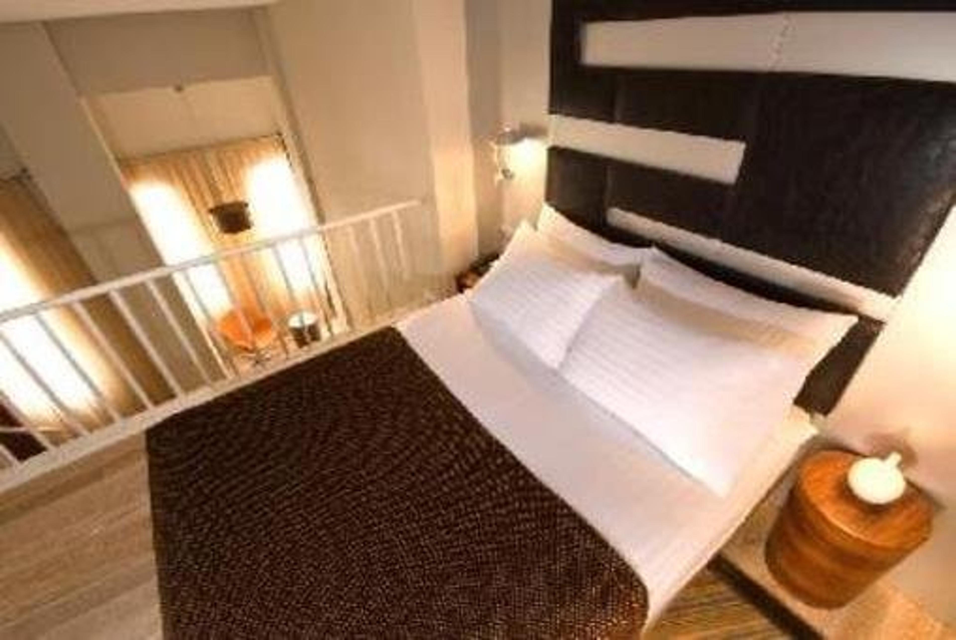 MIA PERA HOTEL