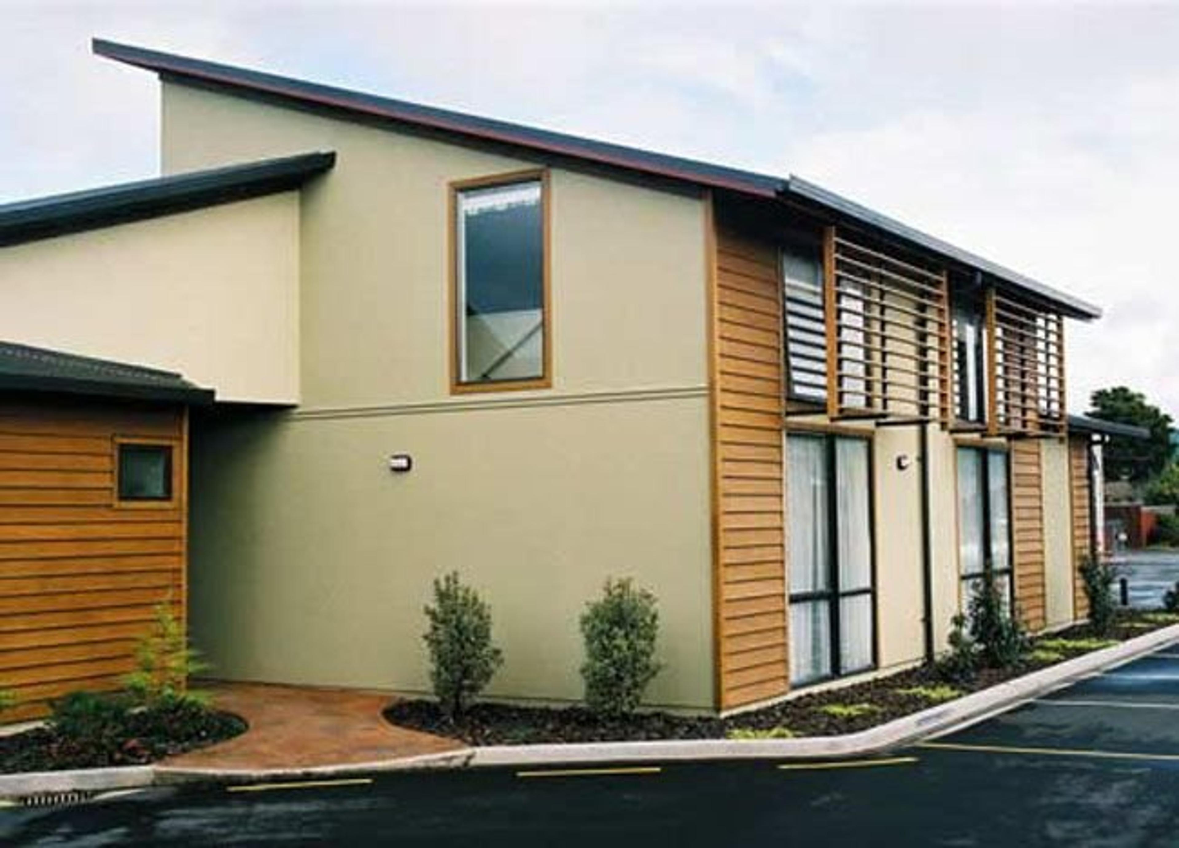 TOTARA LODGE