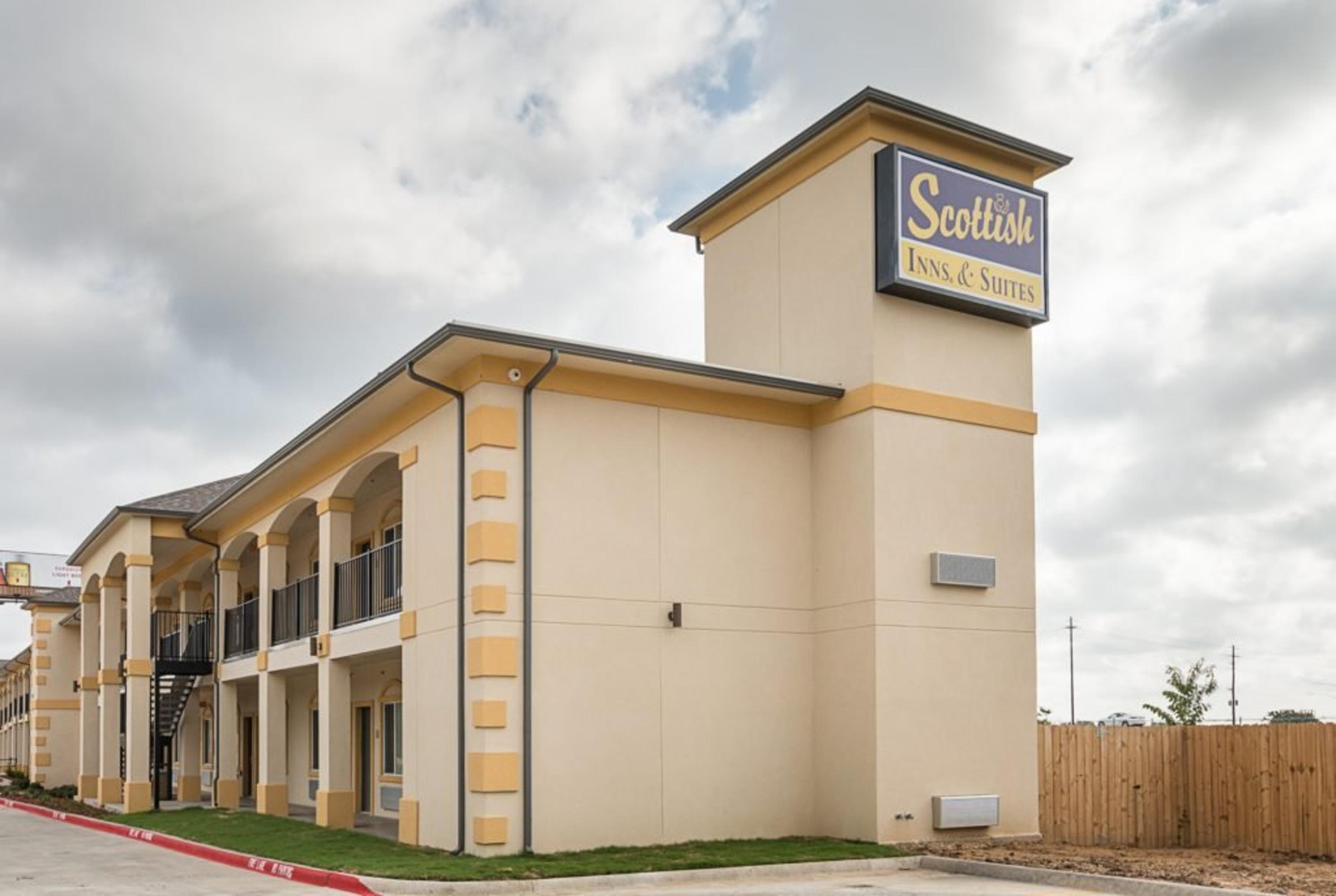 SCOTTISH INNS AND SUITES
