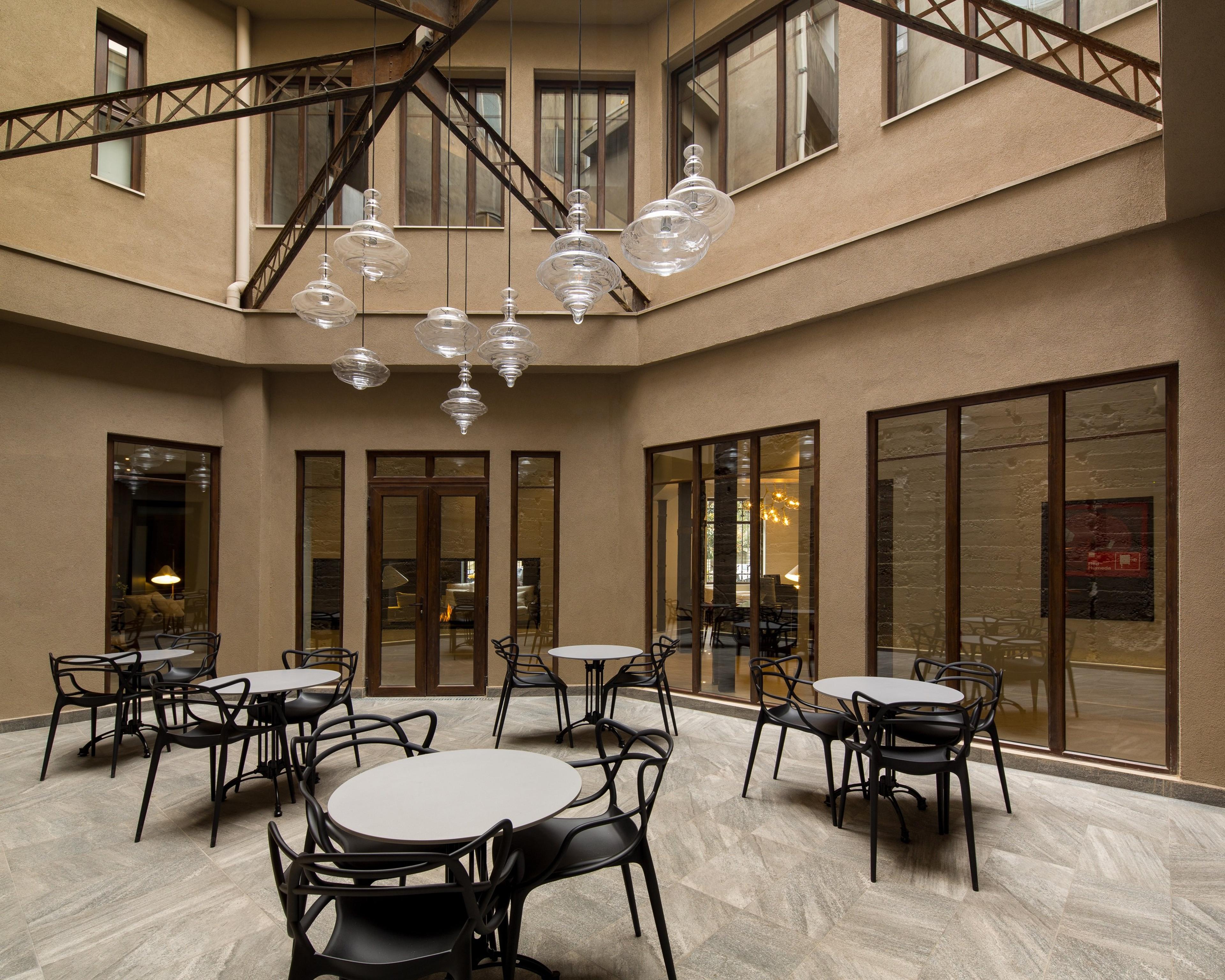 Hotel Photo 5