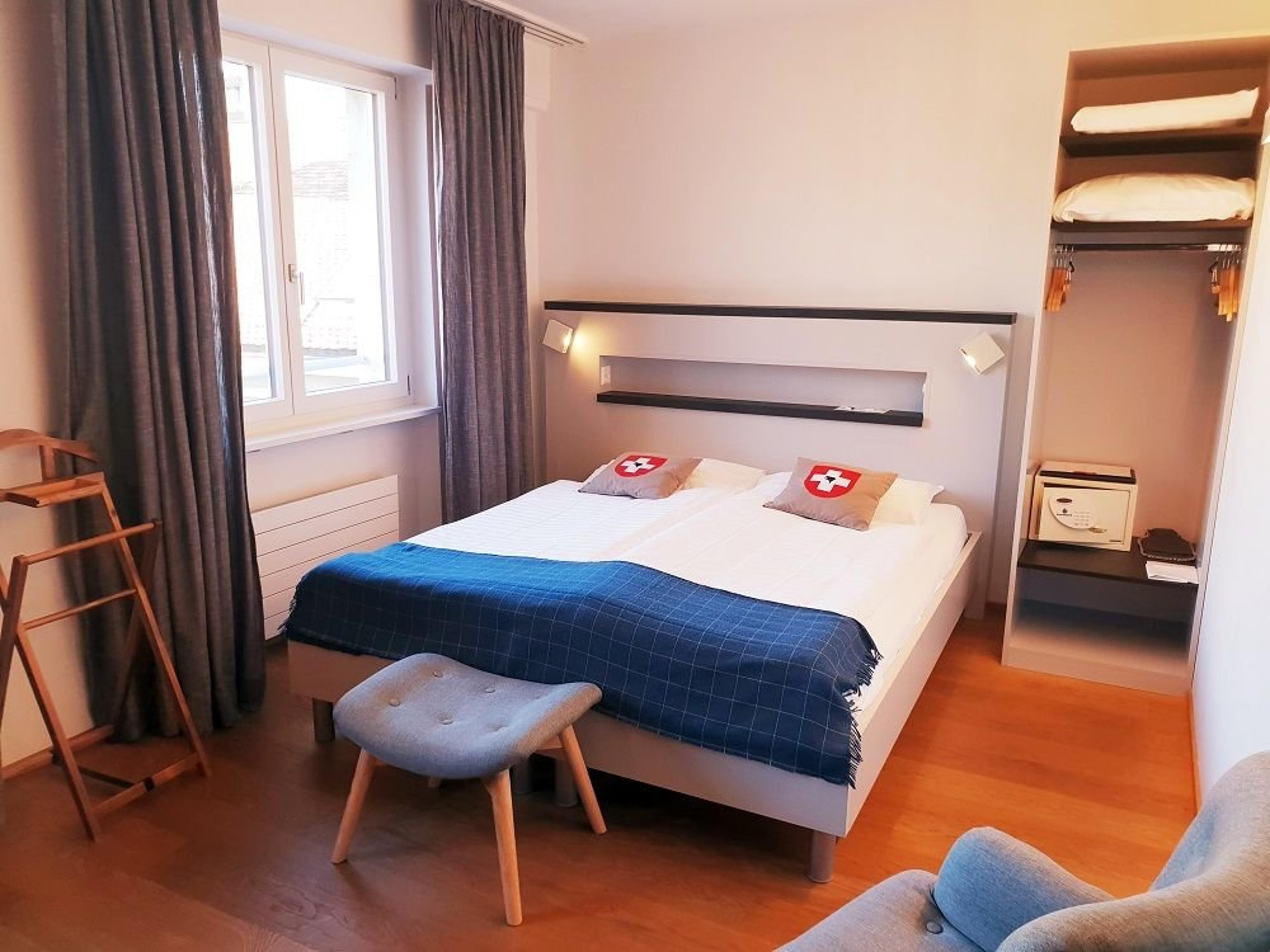 HOTEL BAEREN AM BUNDESPLATZ