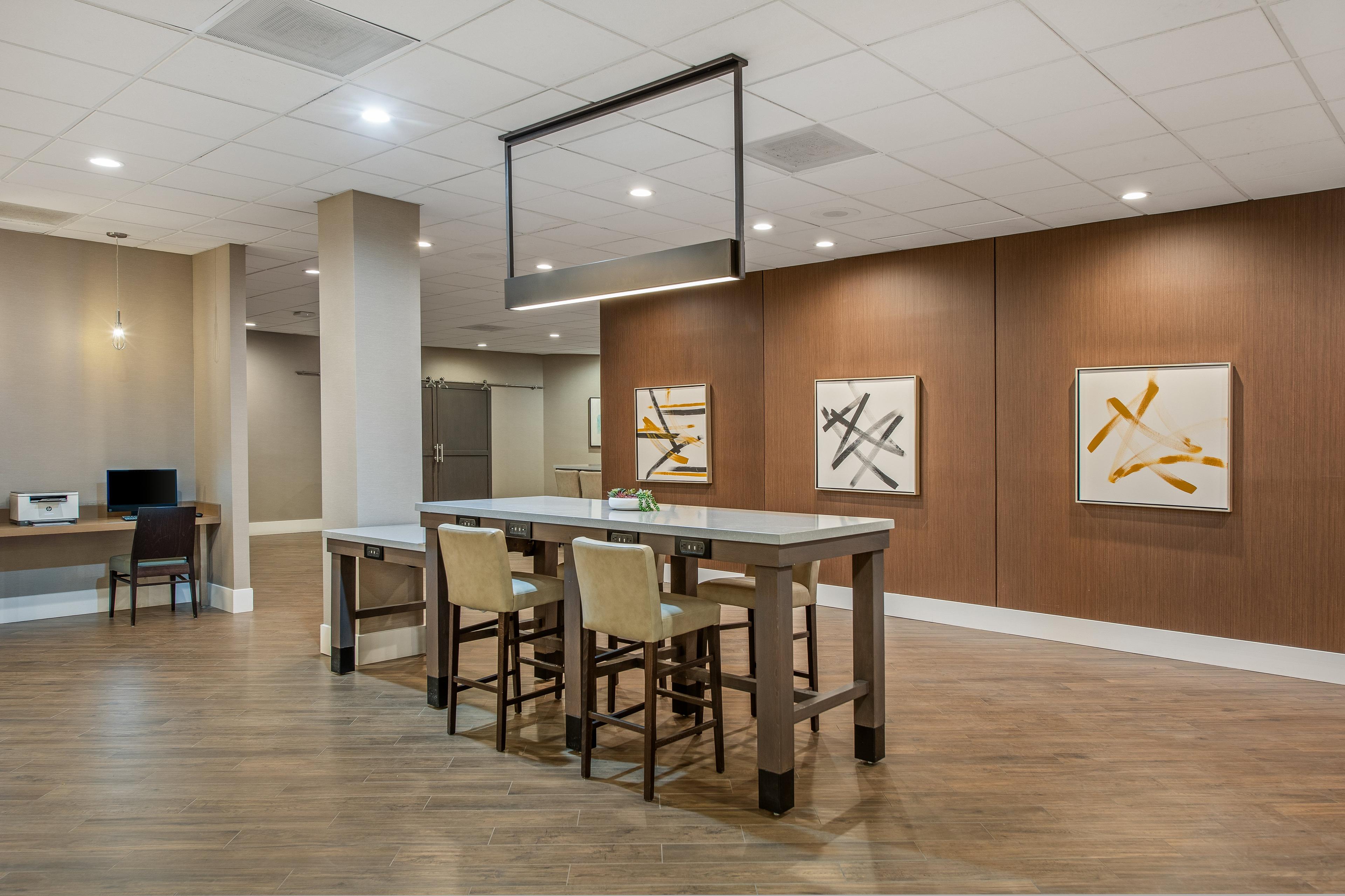 STAYBRIDGE STES OXNARD BY IHG