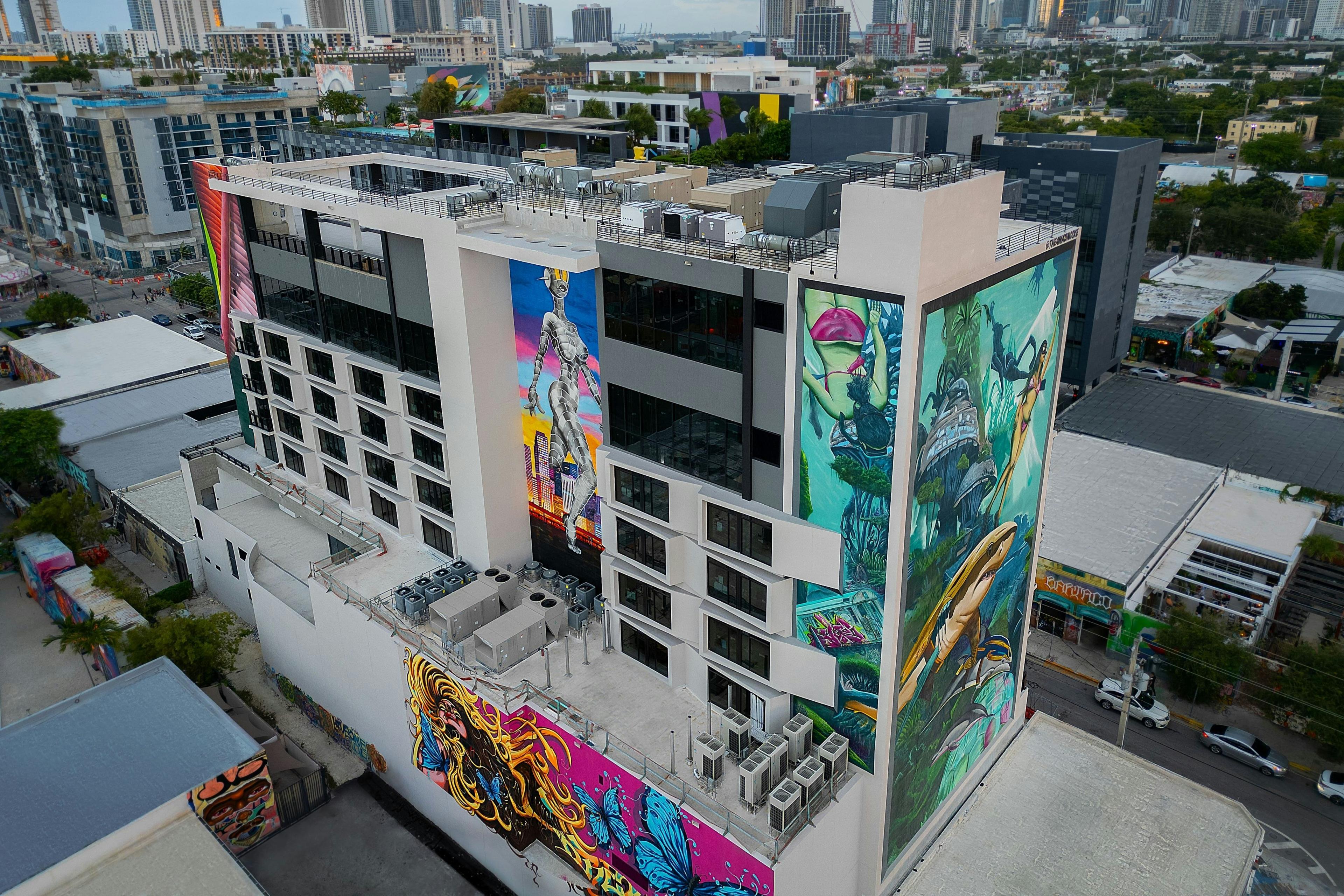 Hotel Photo 1