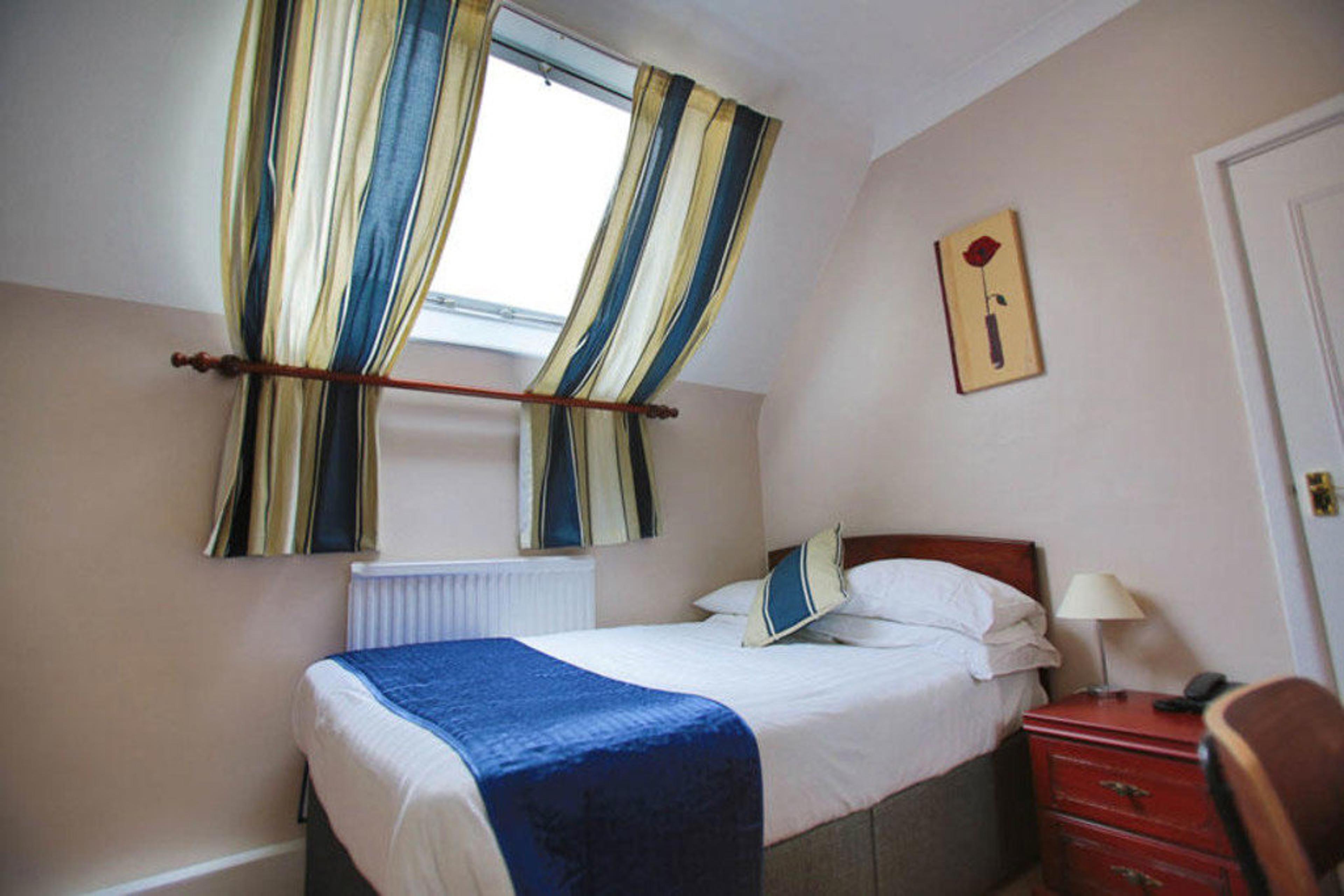 The Oaklands Hotel
