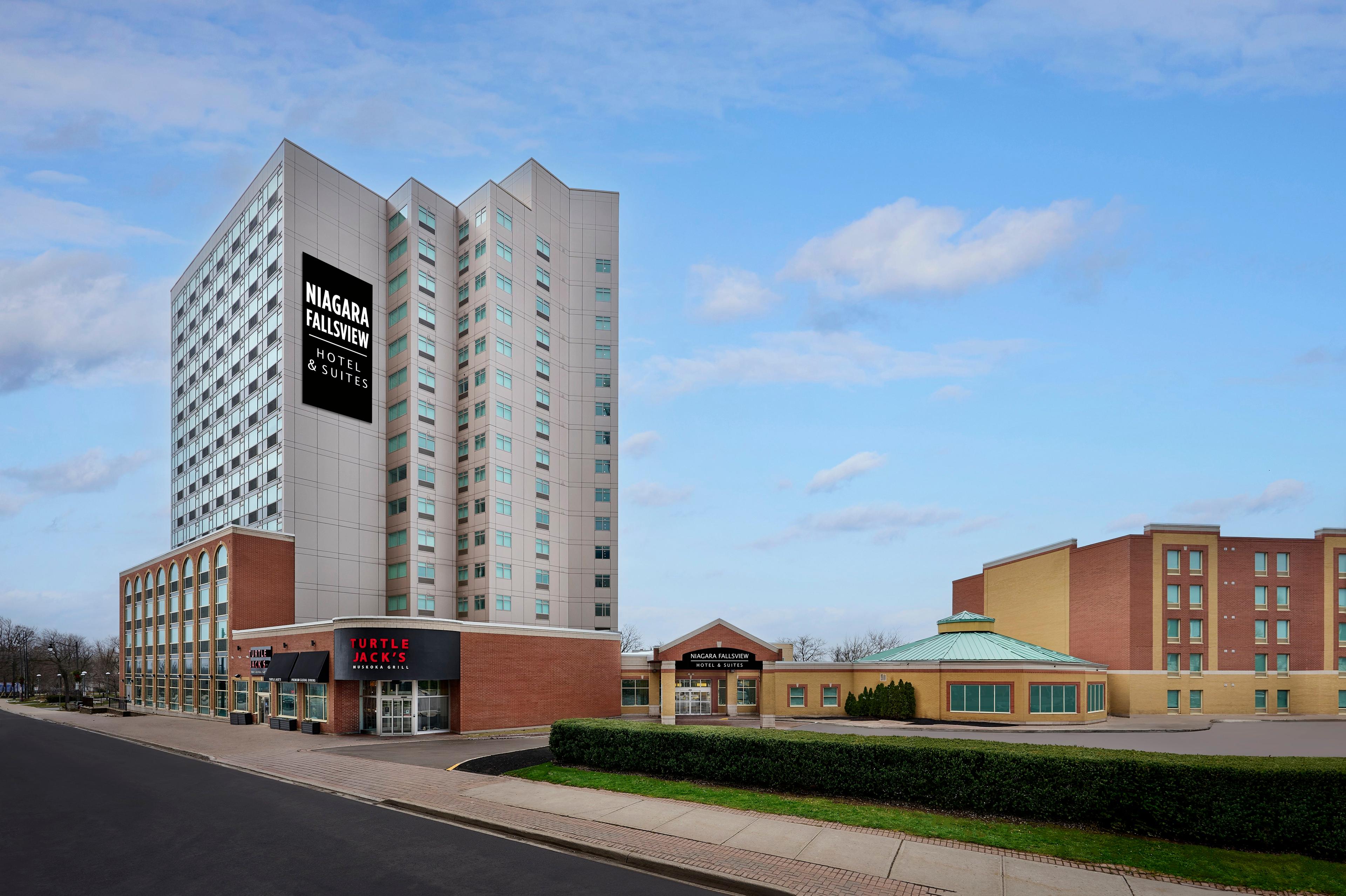 NIAGARA FALLSVIEW HOTEL