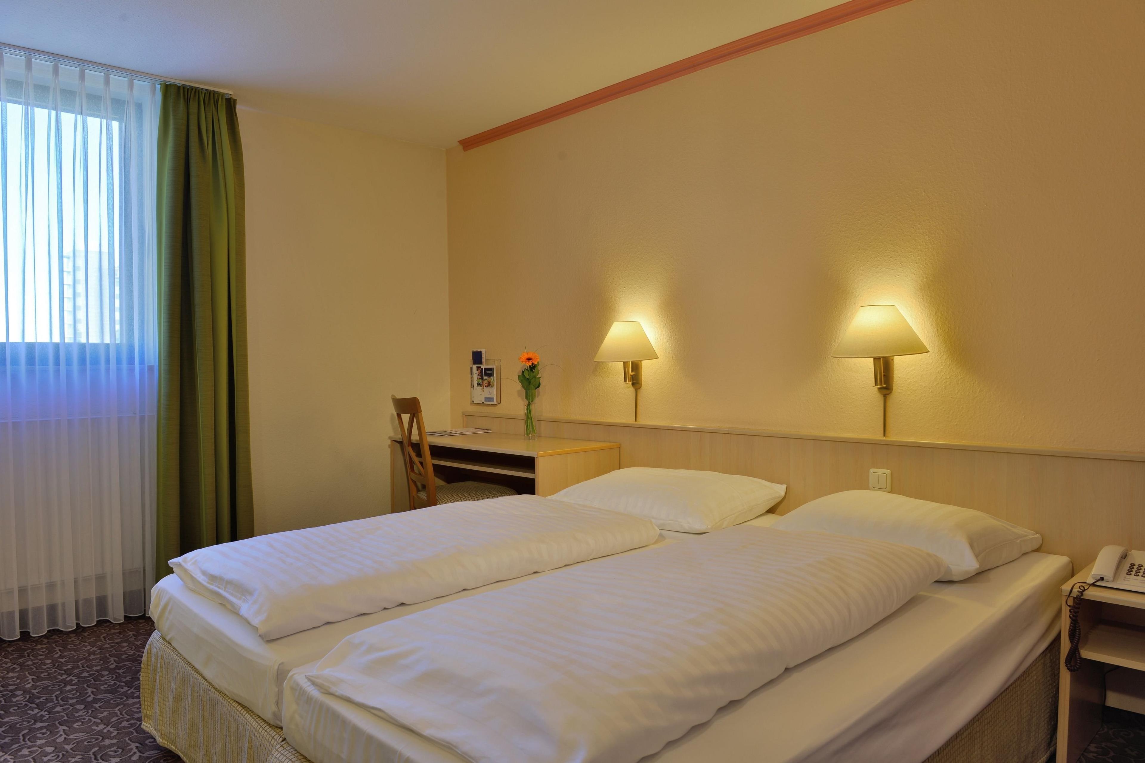 PLAZA INN LEONBERG