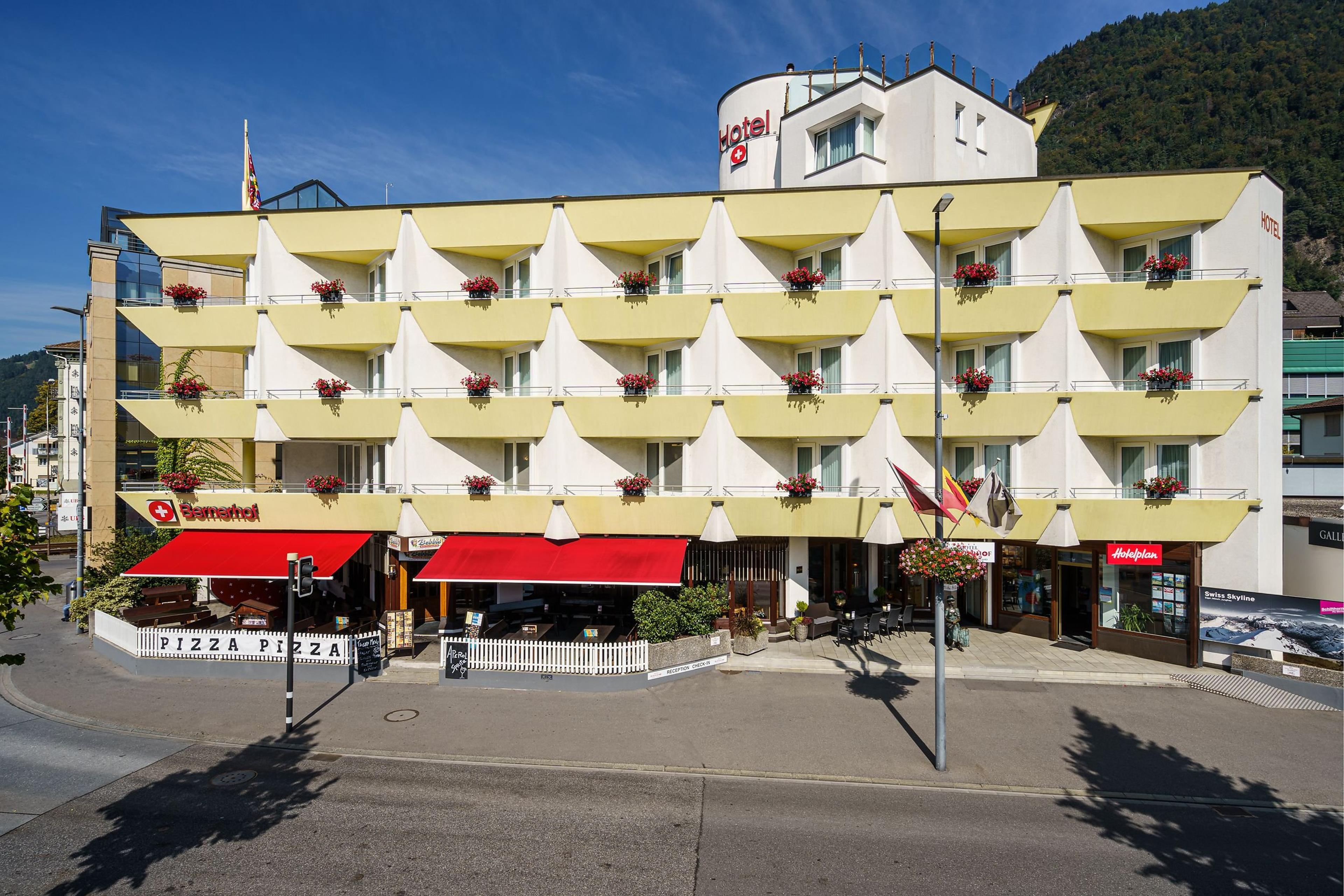 Hotel Photo 1