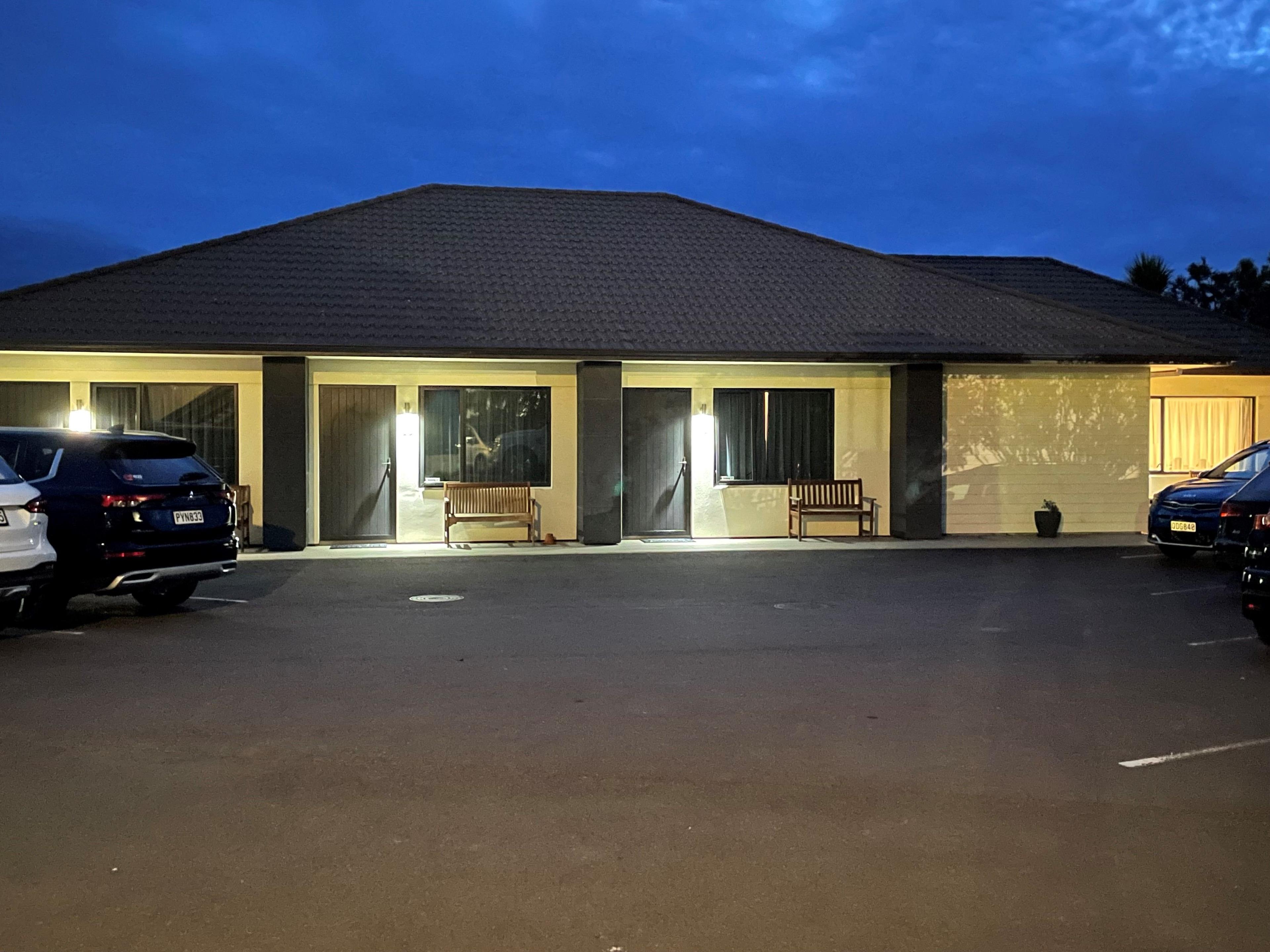 KAURI COURT MOTEL