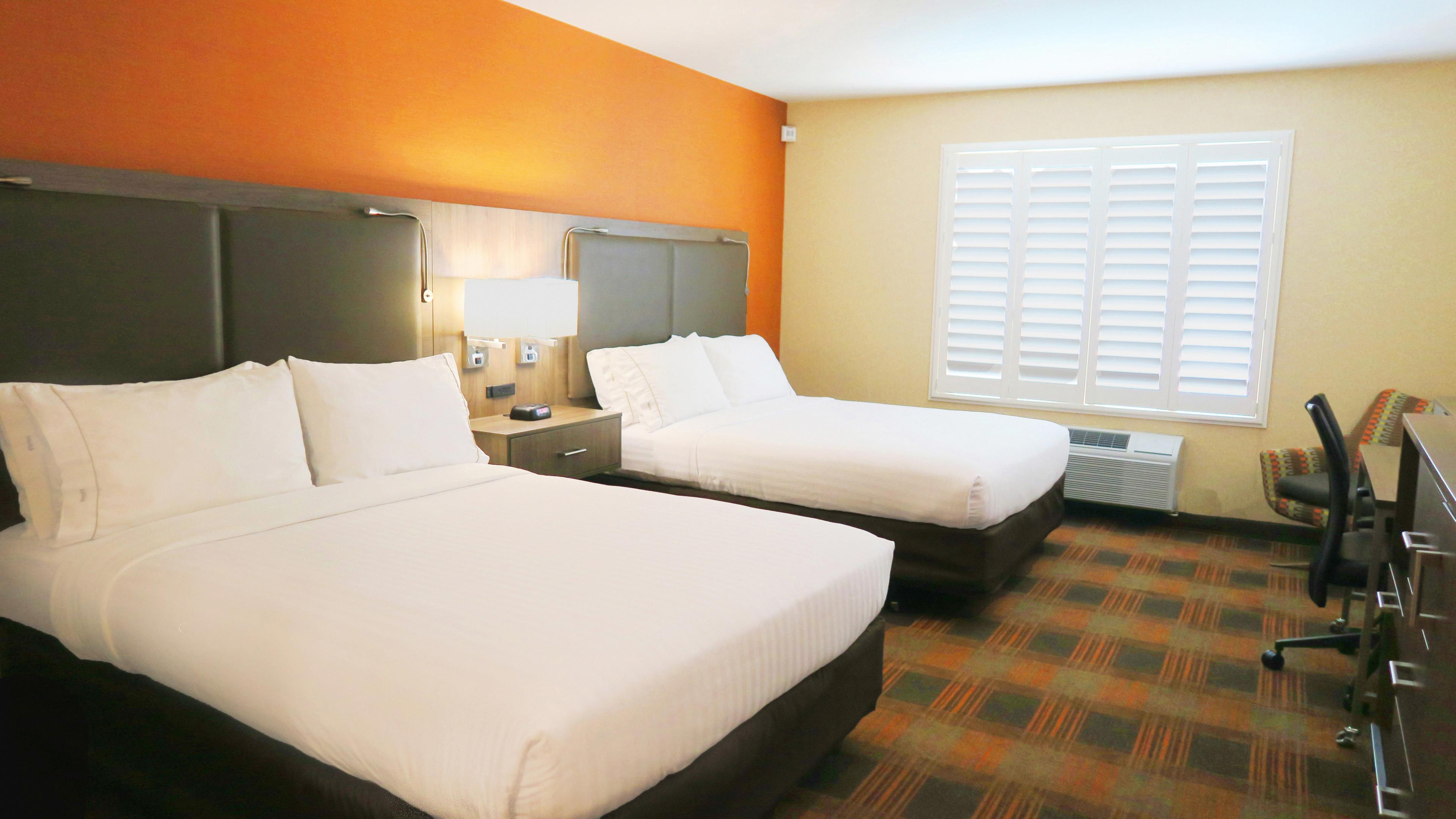 HOLIDAY INN EXP STES ELK GROVE BY I