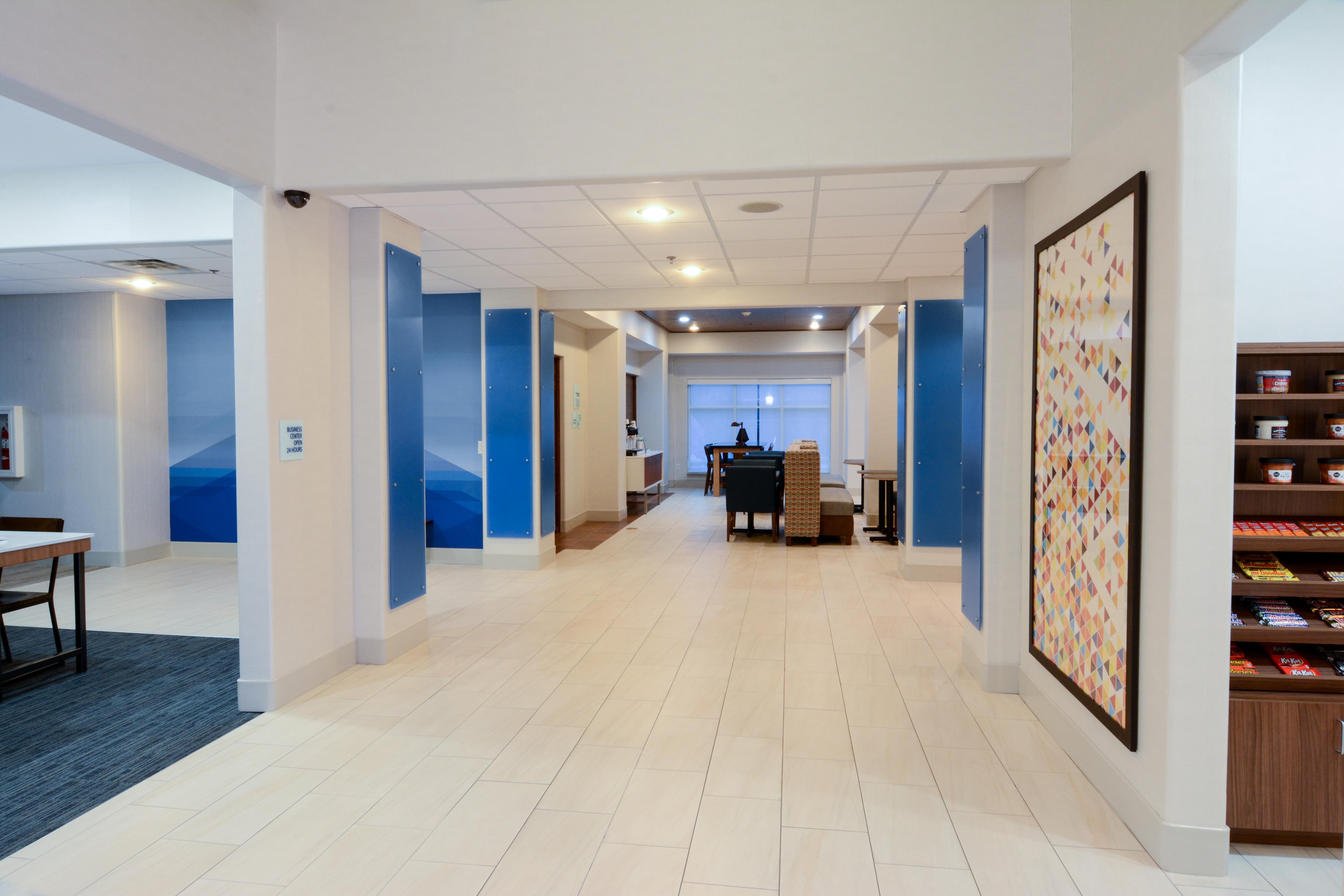 HOLIDAY INN EXP STES NEW BOSTON BY