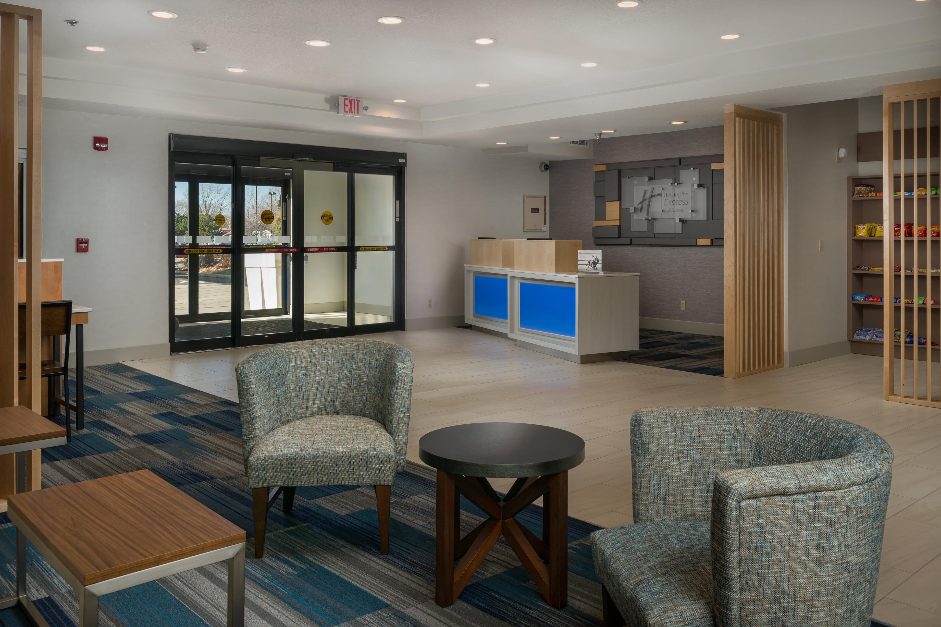HOLIDAY INN EXP STE LAWRENCE BY IHG