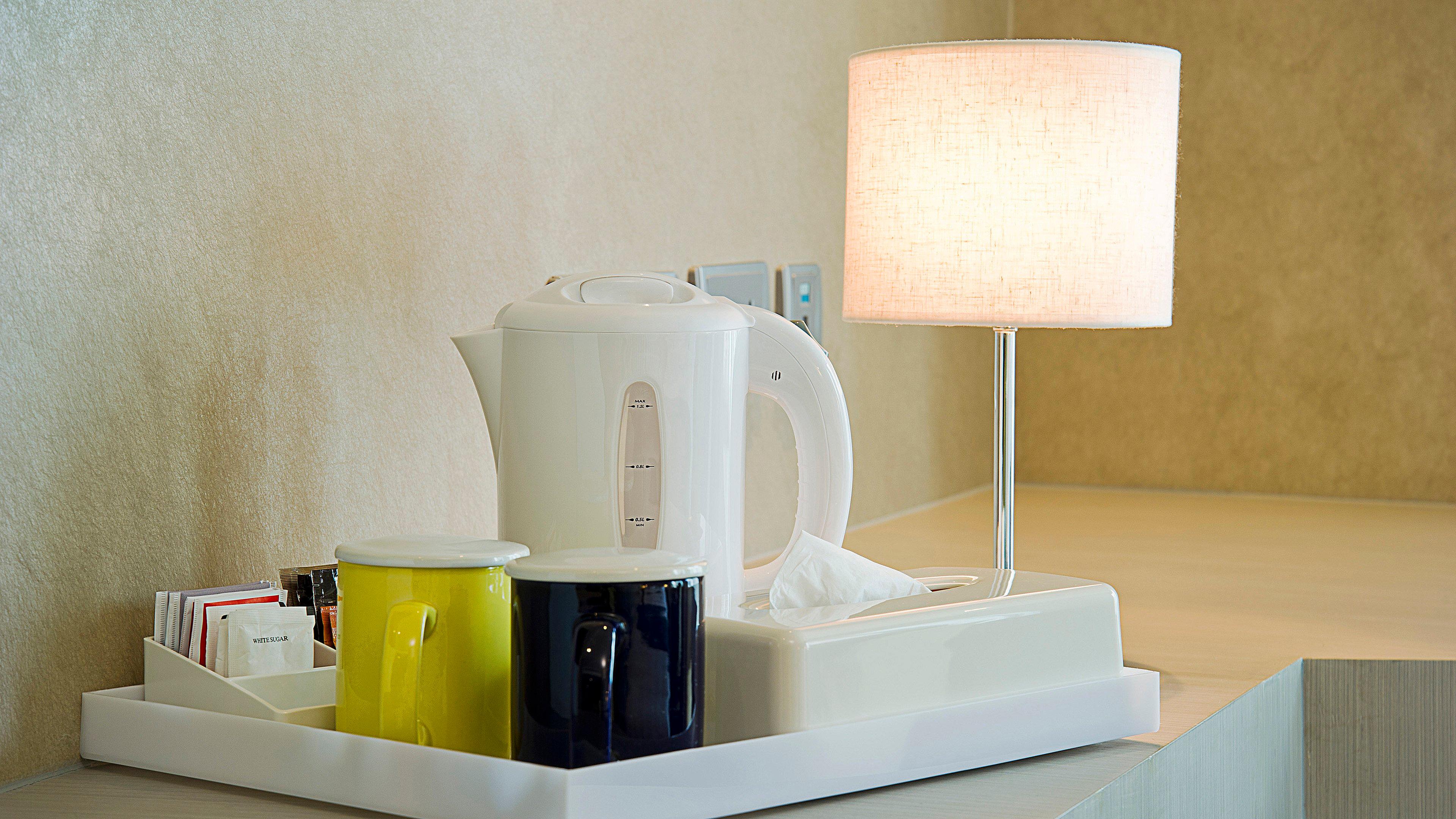 HOLIDAY INN EXP MONGKOK BY IHG
