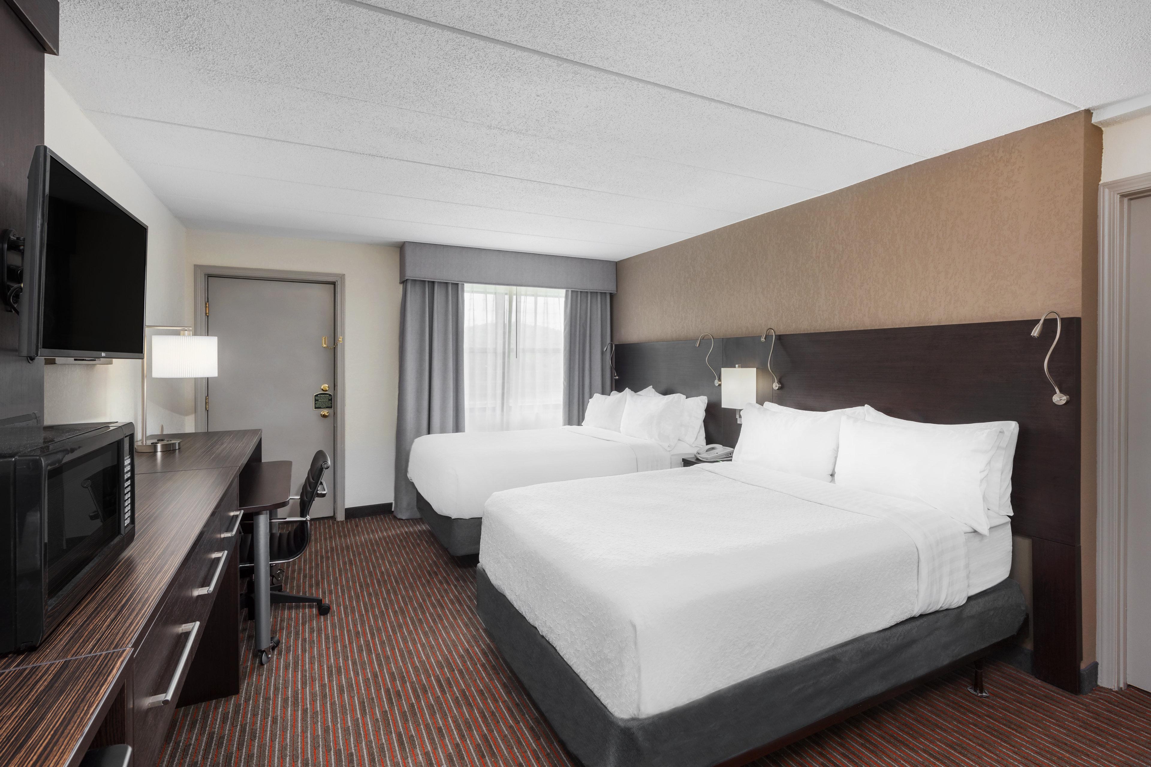 HOLIDAY INN WEST AT SIX FLAGS