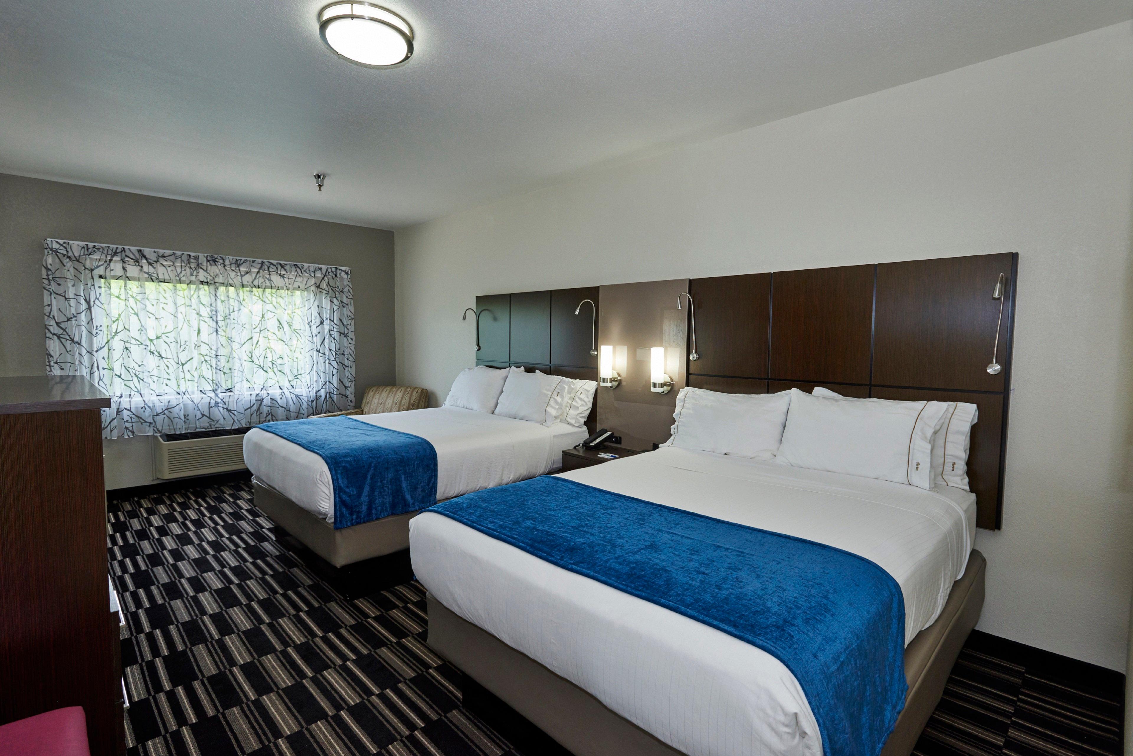 HOLIDAY INN EXP PELHAM OAK MTN BY I