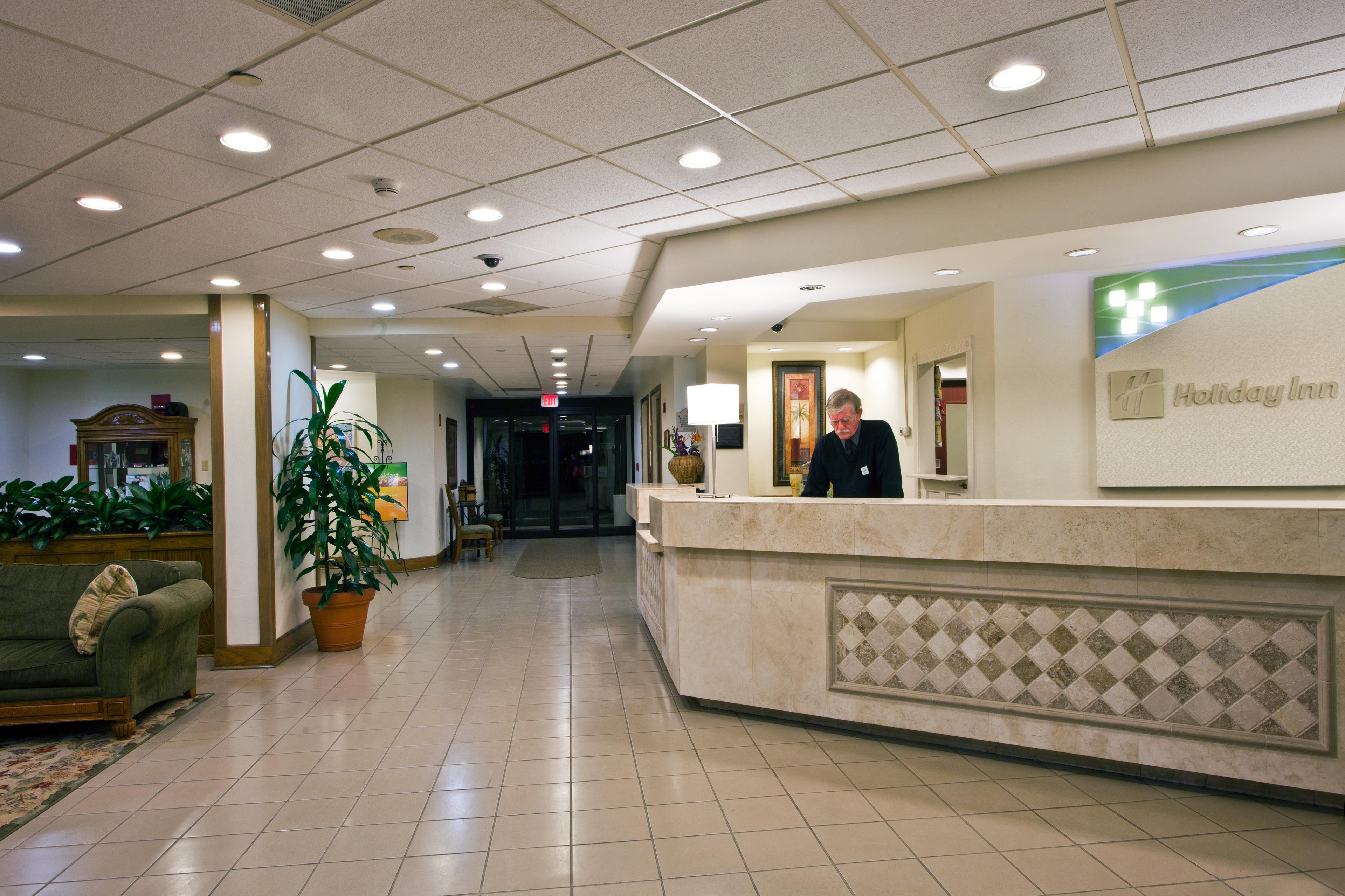 HOLIDAY INN PORT ST LUCIE