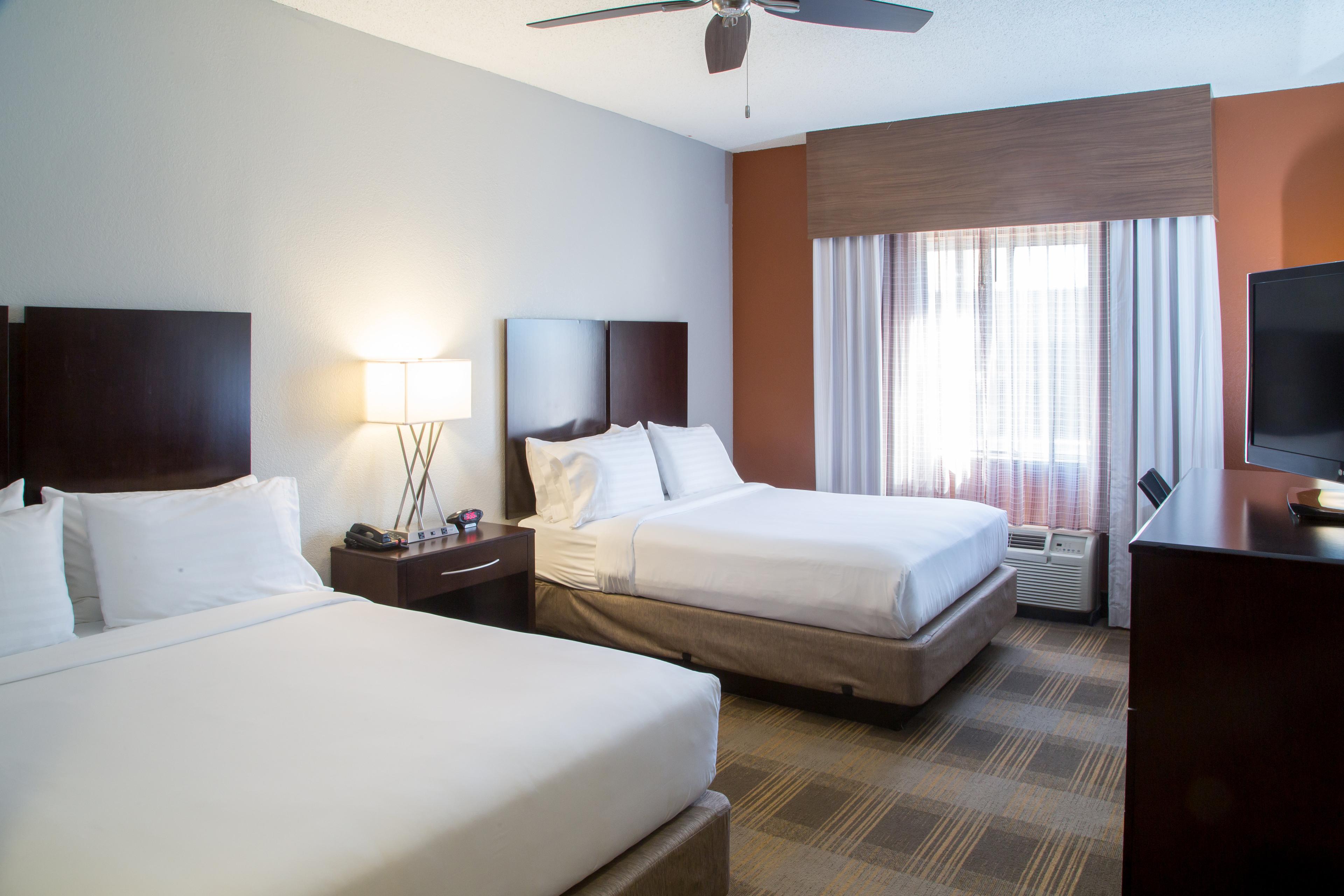 Holiday Inn Express & Suites Oxford by IHG