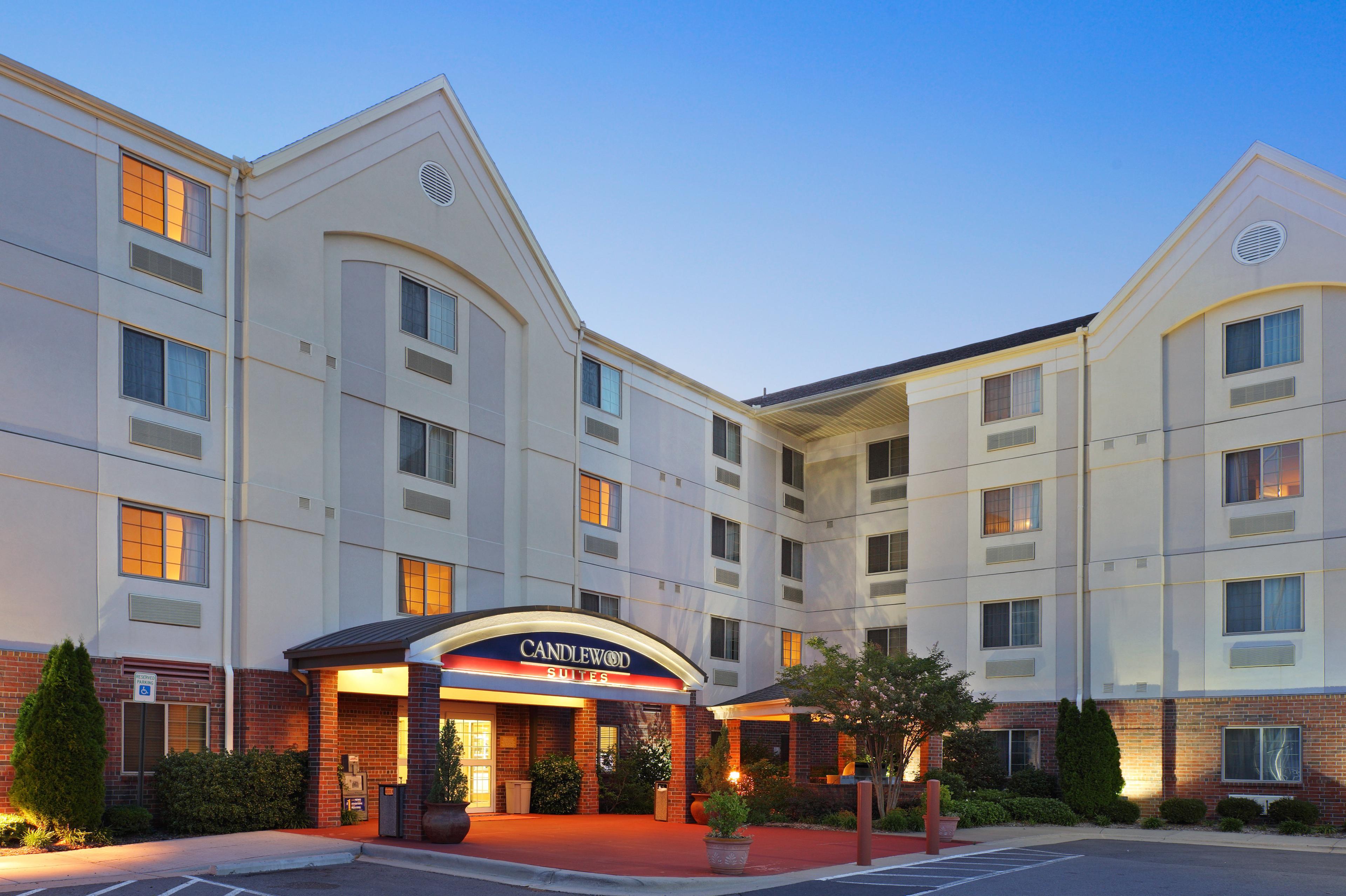 CANDLEWOOD SUITES WEST BY IHG