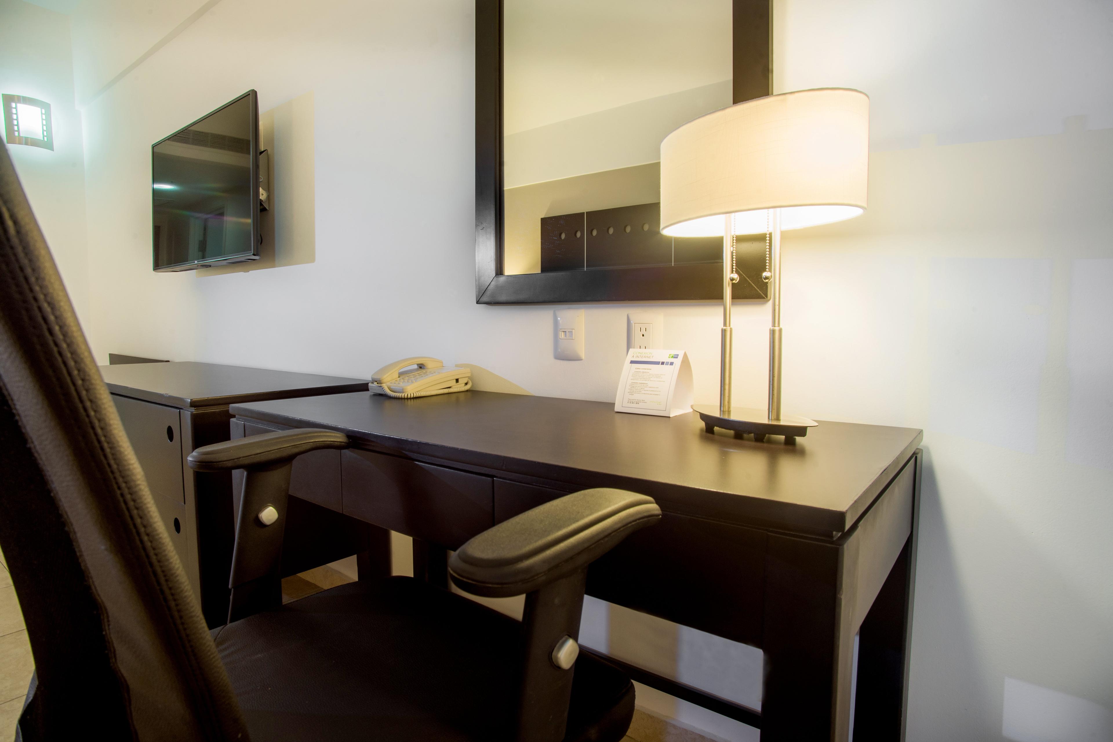 HOLIDAY INN EXP TAPACHULA BY IHG