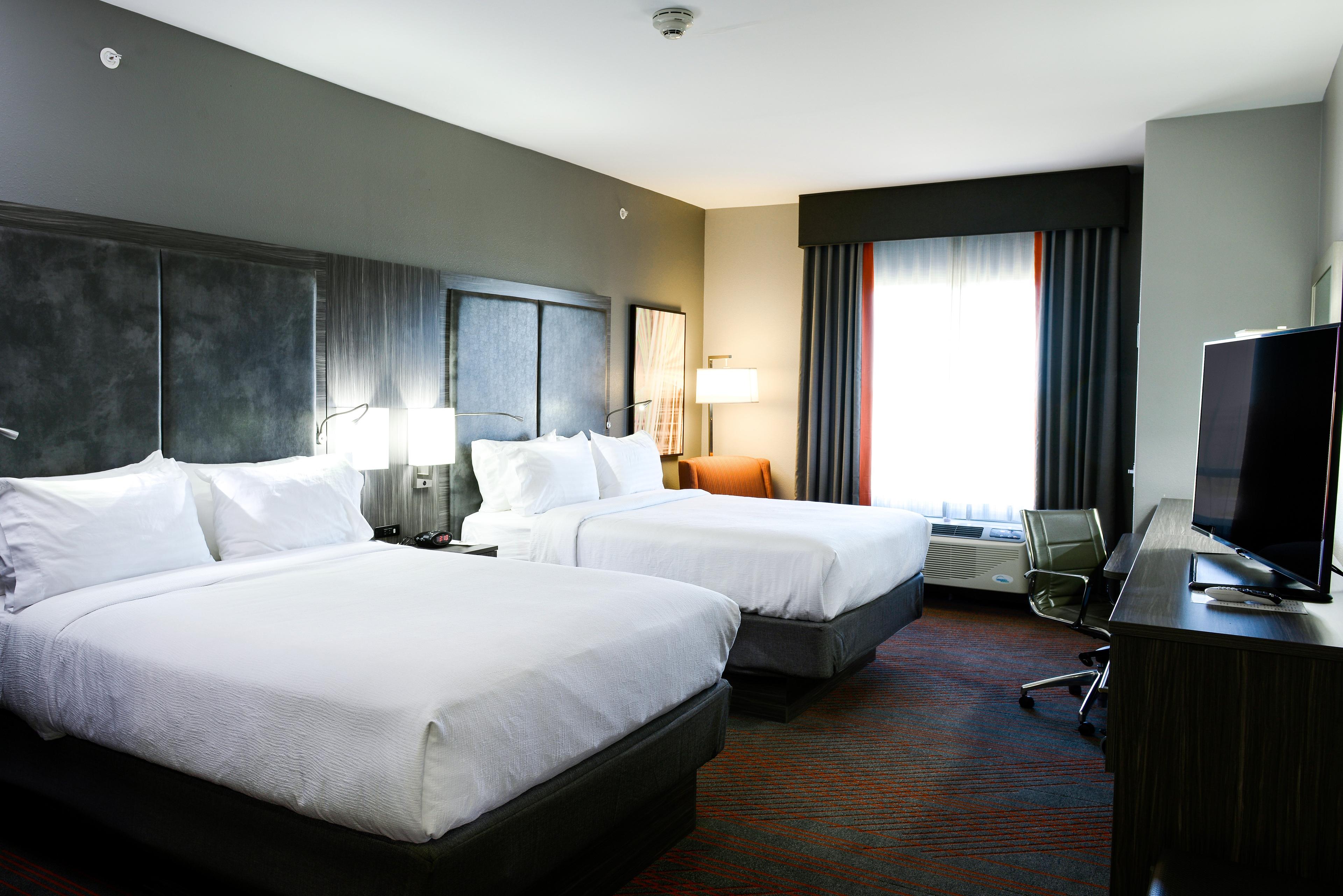 HOLIDAY INN NORTH COLLEGE AREA BY I