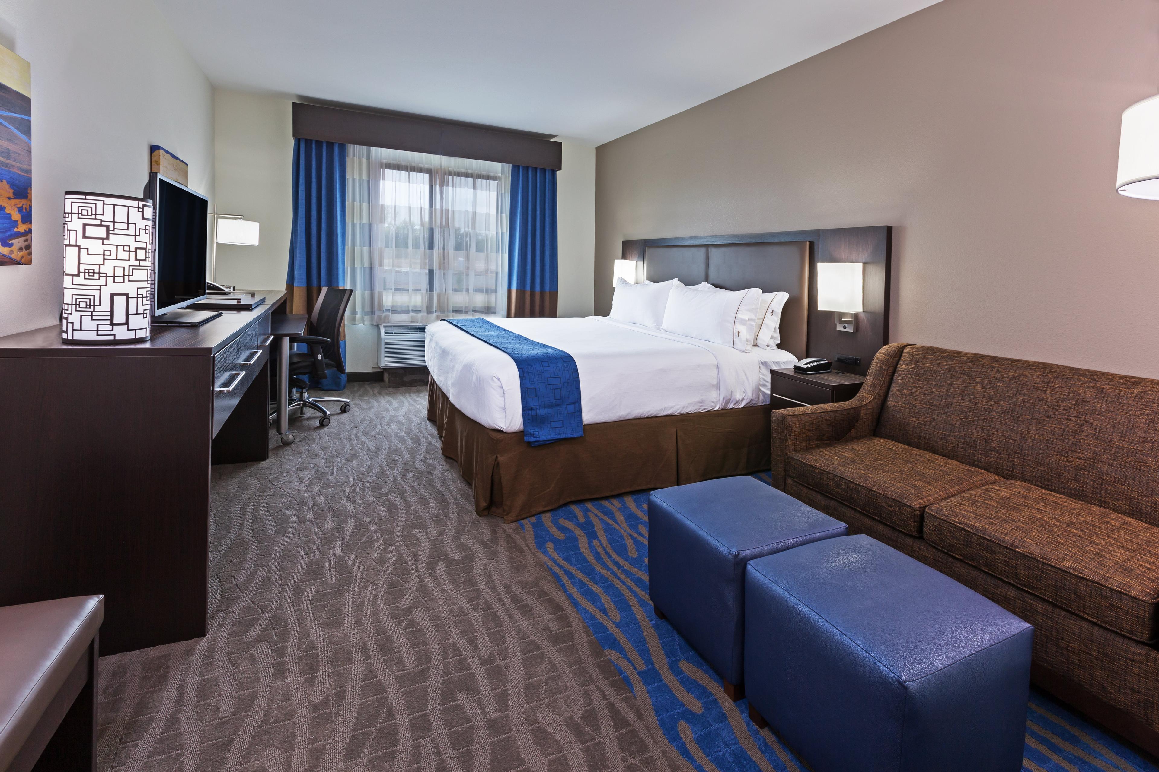 HOLIDAY INN EXP STES GLENPOOL BY IH