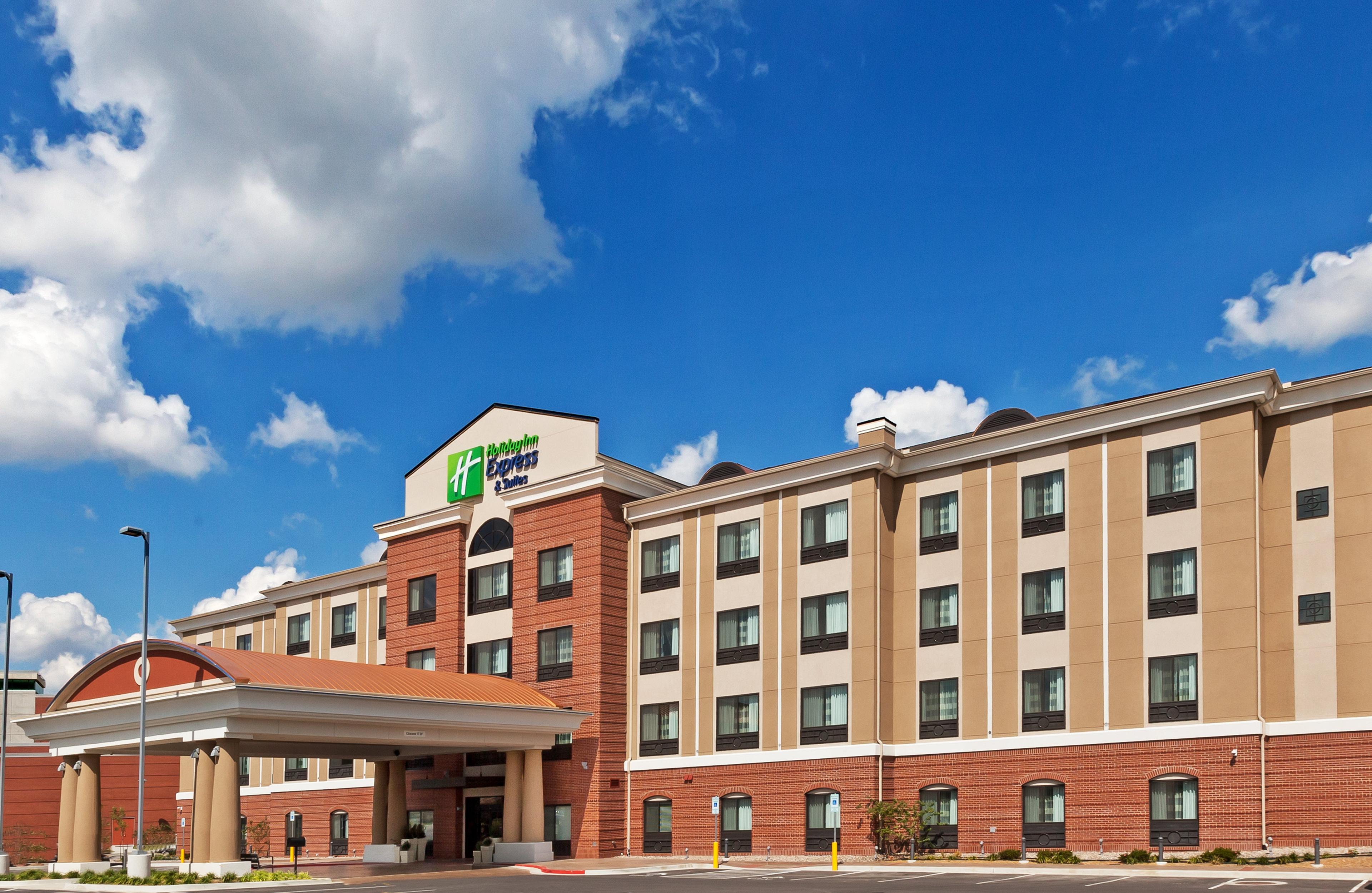 HOLIDAY INN EXP STES GLENPOOL BY IH